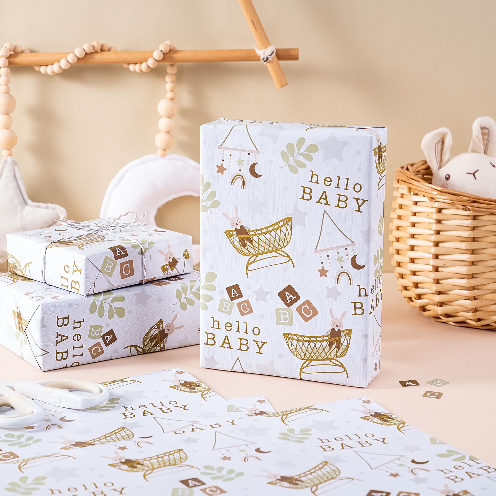WRAPAHOLIC Papel de regalo jumbo para baby shower, 30 pulgadas x 33 pies, diseño de Hello Baby and Rabbit en moisés para baby shower neutro, cumpleaños de niños y niñas