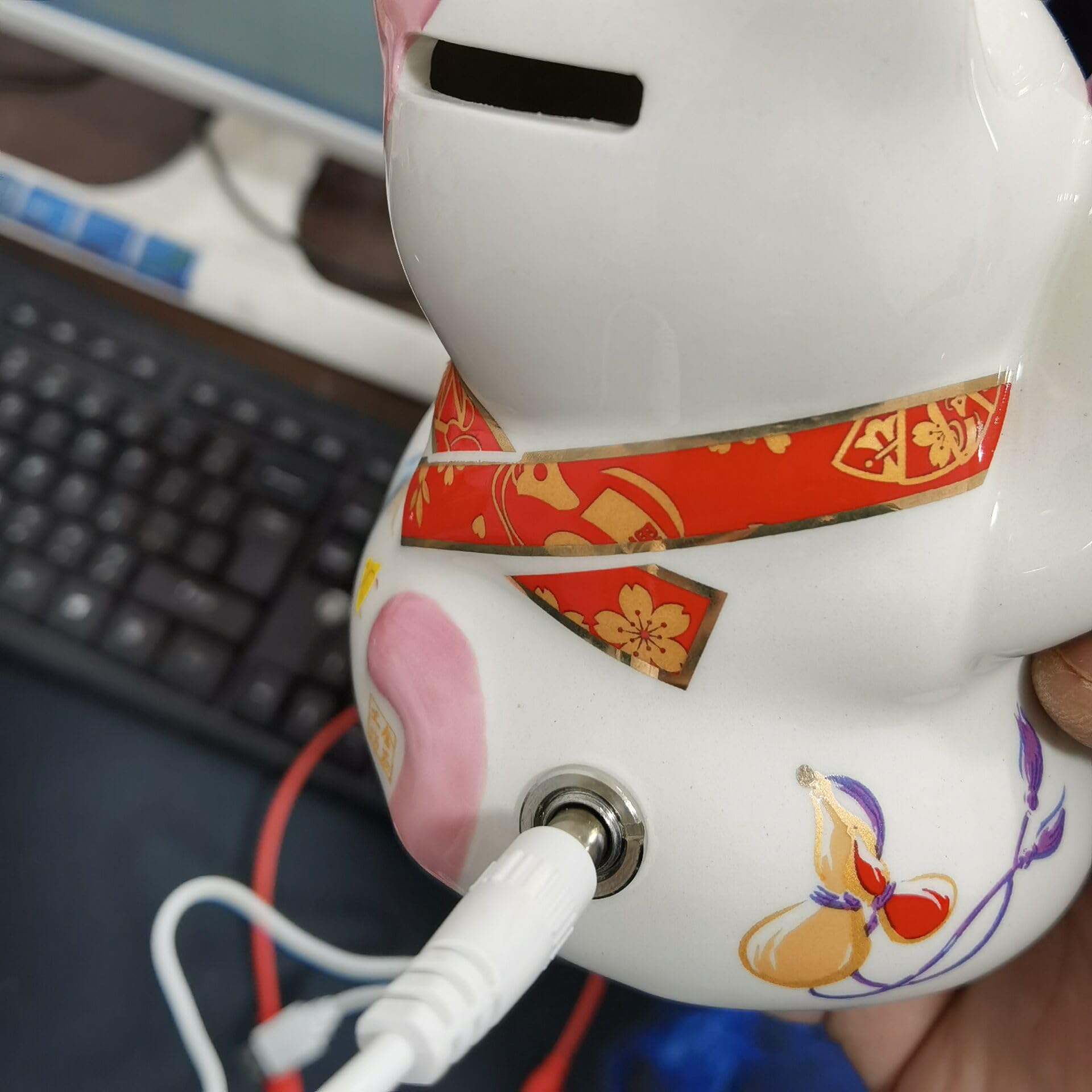 EatingBiting Árbol de oro japonés Maneki Neko de 6 pulgadas con lámpara de luz arcoíris con alimentación USB, figura decorativa de Feng Shui para tiendas, restaurantes, sala de estar, decoración del