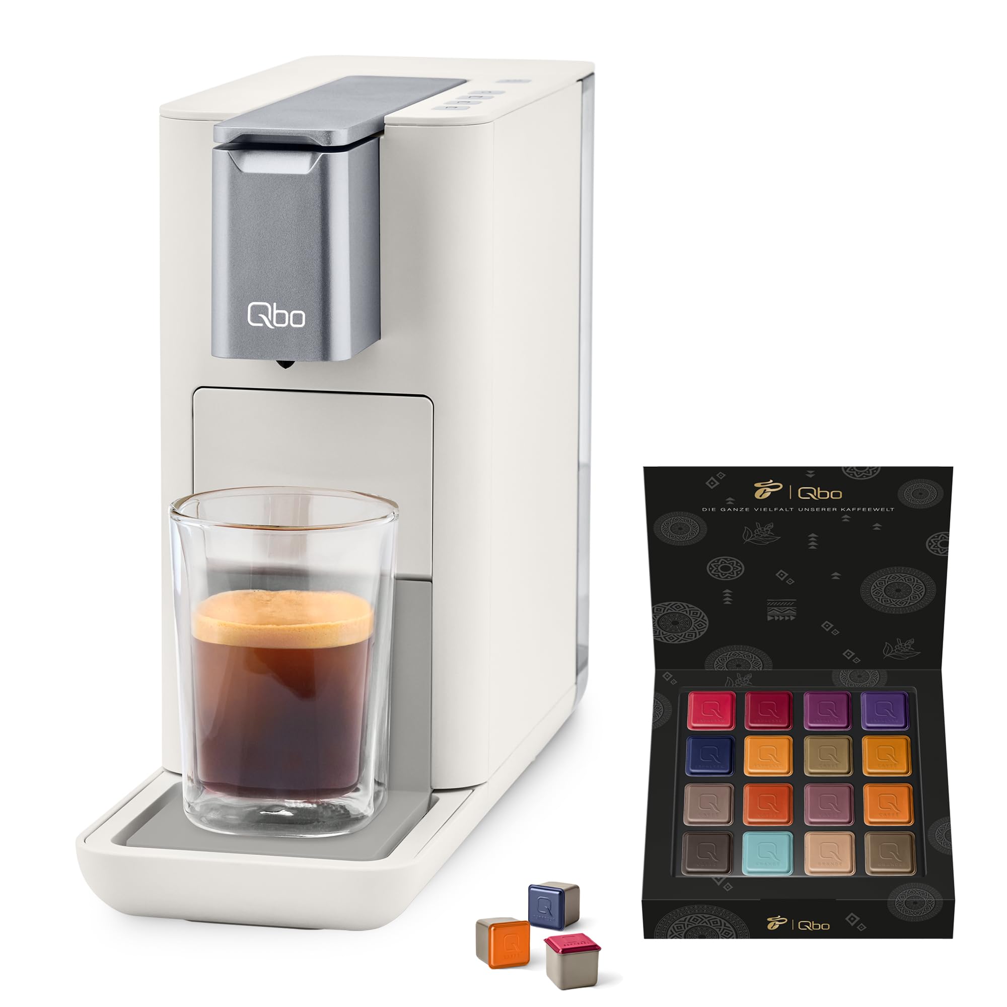 Tchibo Qbo ESSENTIAL Premium Kapselmaschine inkl. 16 recyclebare Qbo Kapseln für Espresso, Caffè und Caffè Grande, kompaktes, innovatives Design, Bright Sand