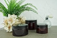 Vista 5 de s Amber - Tarros de plástico (paquete de 12) – Recipientes cosméticos recargables ámbar de 2 onzas con tapas; se utilizan como frascos de viaje