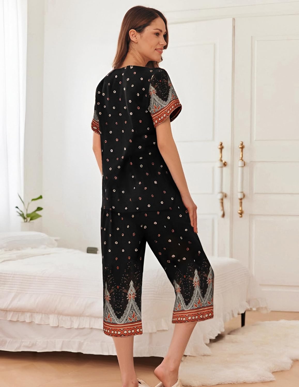 Ekouaer Women's Two Piece Lounge Set Short Sleeve Shirt and Capri Pants Mumu Pajama with Pockets Loungewear Pjs Sets S-2XL - Image 5