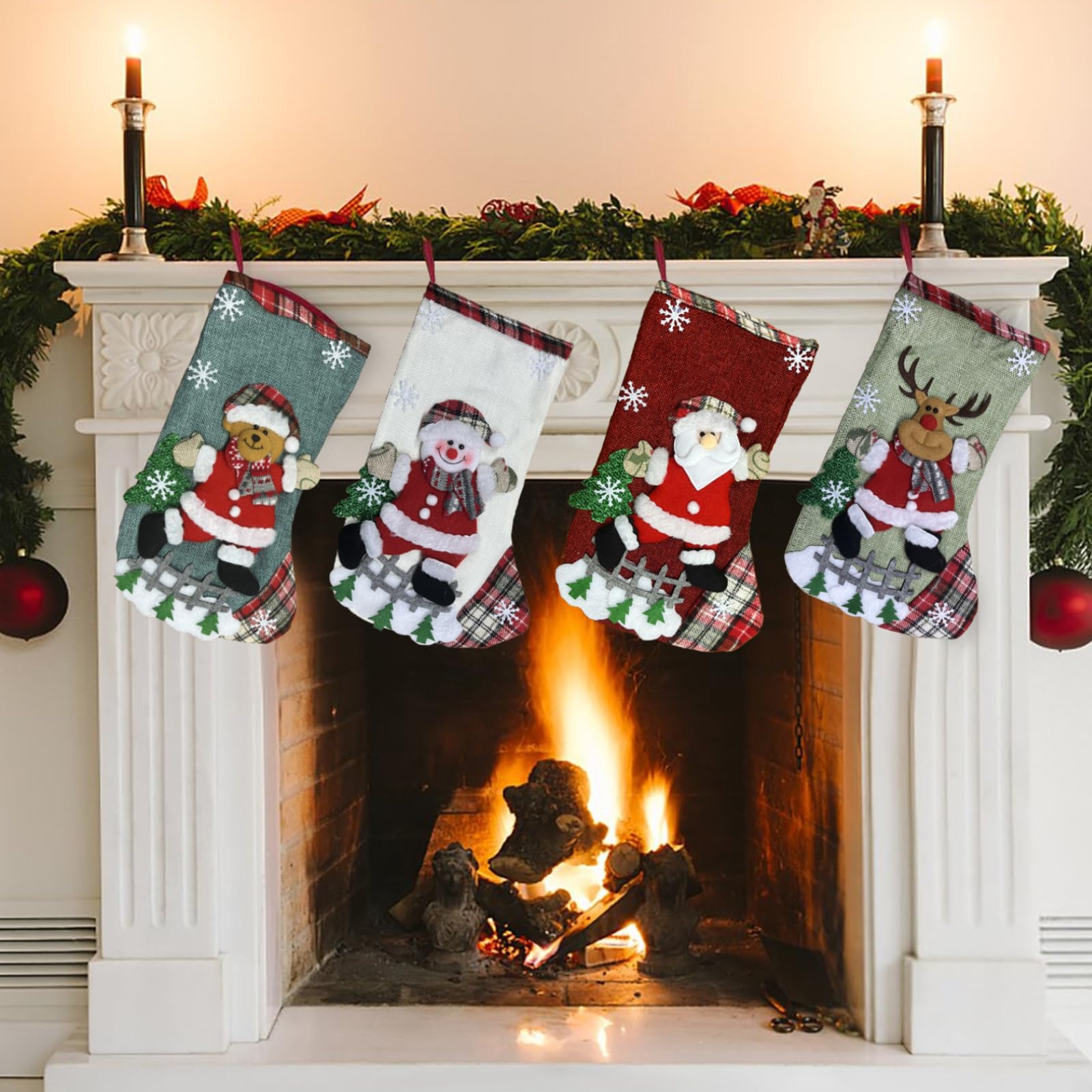 Confezione da 4 calze natalizie con Babbo Natale, pupazzo di neve, renna, decorazioni natalizie, confezione da 4, grandi calze di Natale per le vacanze, decorazioni per la casa e feste di