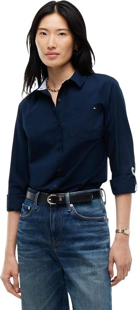 Camisa de popelina de algodón de manga larga con botones y corte regular para mujer con manga enrollable