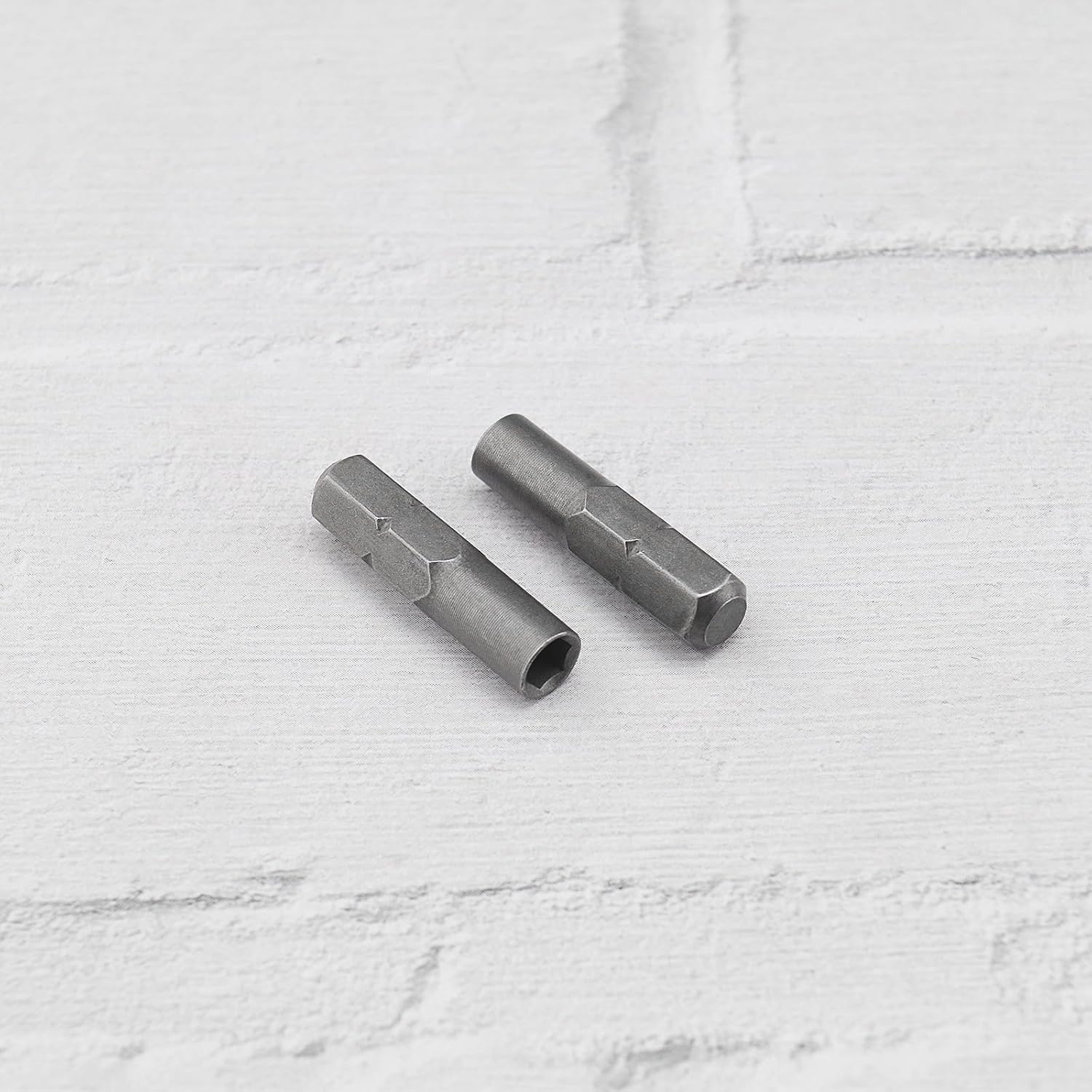 2pcs Manual/Electric Screwdriver Bit Adapter Screwdriver Hexagonal Handle Adapter Precision Bit Adapter 6.35mm 1/4"" Insert Bit Adapter to 4mm, 582-BIW