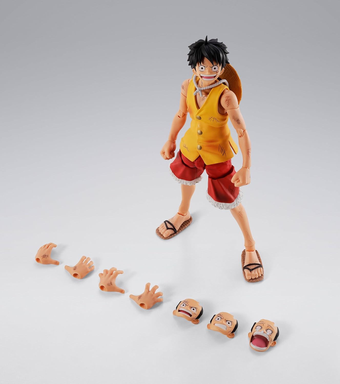 TAMASHII NATIONS - One Piece - Monkey D. Luffy -Summit War of Marineford- S.H.Figuarts Action Figure