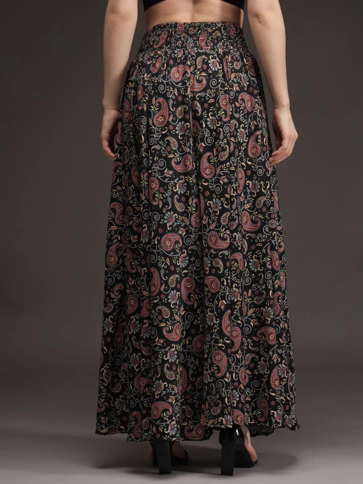 OMFEELS Presented Women Viscose Crepe Flared Printed Palazzo Elasticated Waist Loose-fit & Regular, Casual Wear (Free Size 28 to 42 Waist) (Black Grey) 2