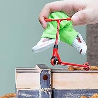 Vista 4 de Scooter de dedo, juego de scooter de dedo de aleación con scooters, zapatos de dedos, accesorios para tablero de dedos para movimiento de la punta