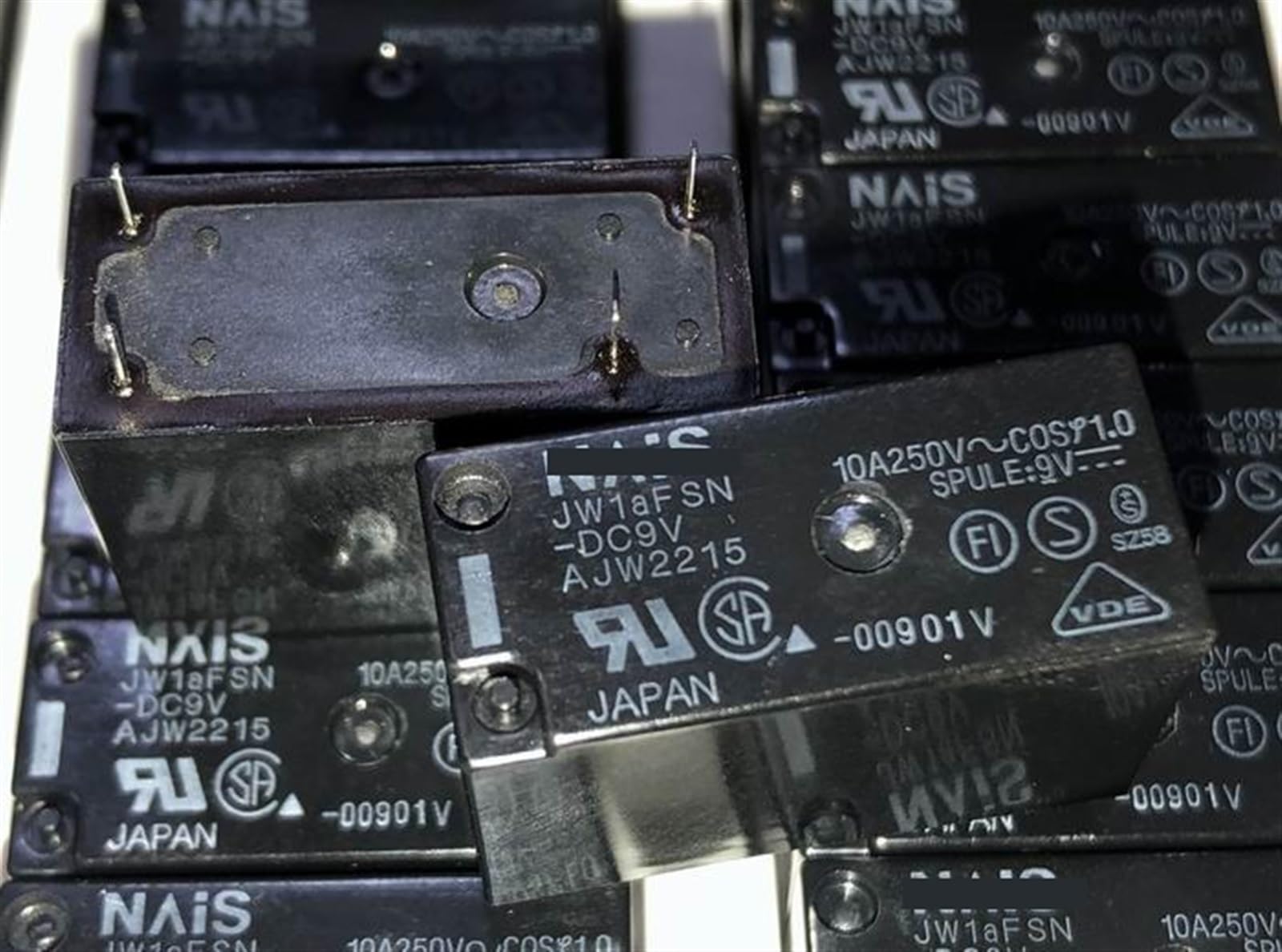 Relais 4 Broches JW1aFSN-DC9V pour circuits electroniques domestiques - 5