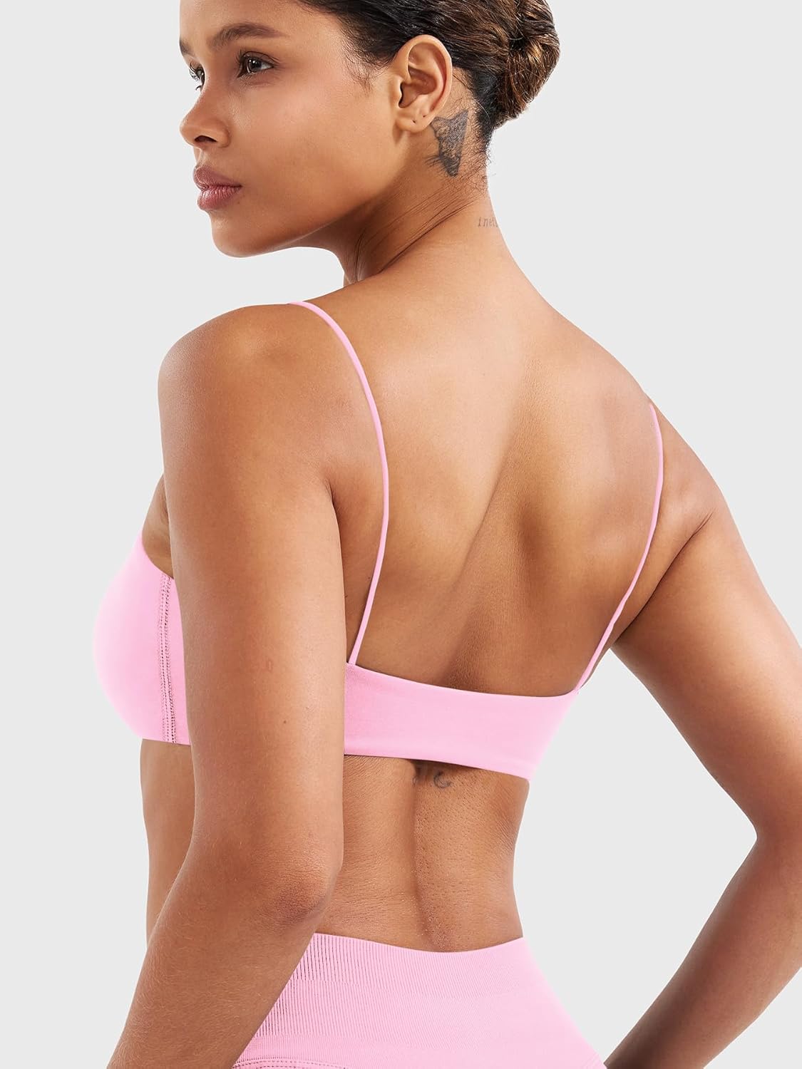 YEOREO Women's Spaghetti Strap Sports Bra Enidy Square Neck Yoga Wireless Low Impact Padded Seamless Cami Crop Top - Image 2