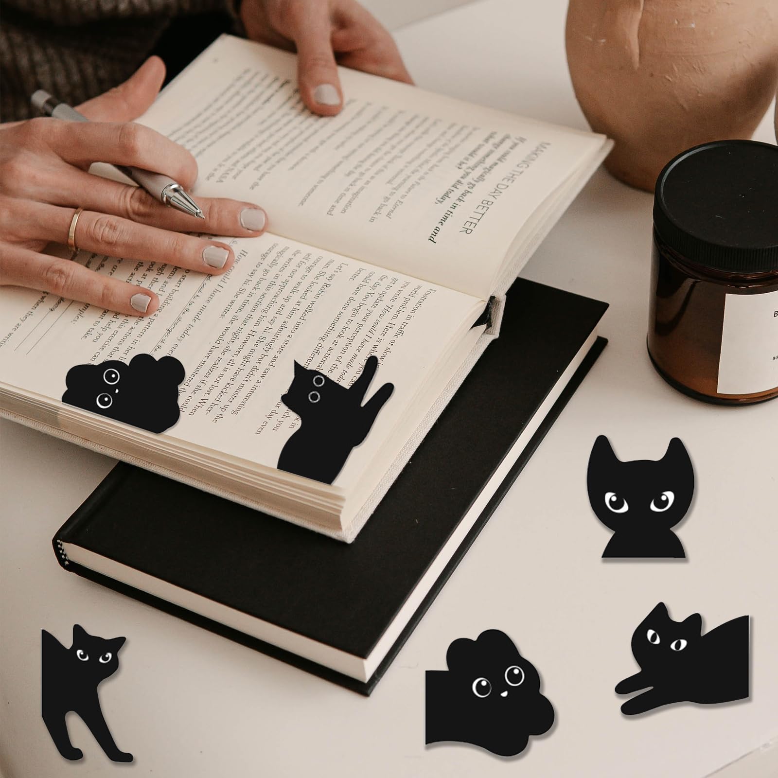 Image secondaire de Ensemble de 18 Marque-Pages Magnétiques Chats Noirs