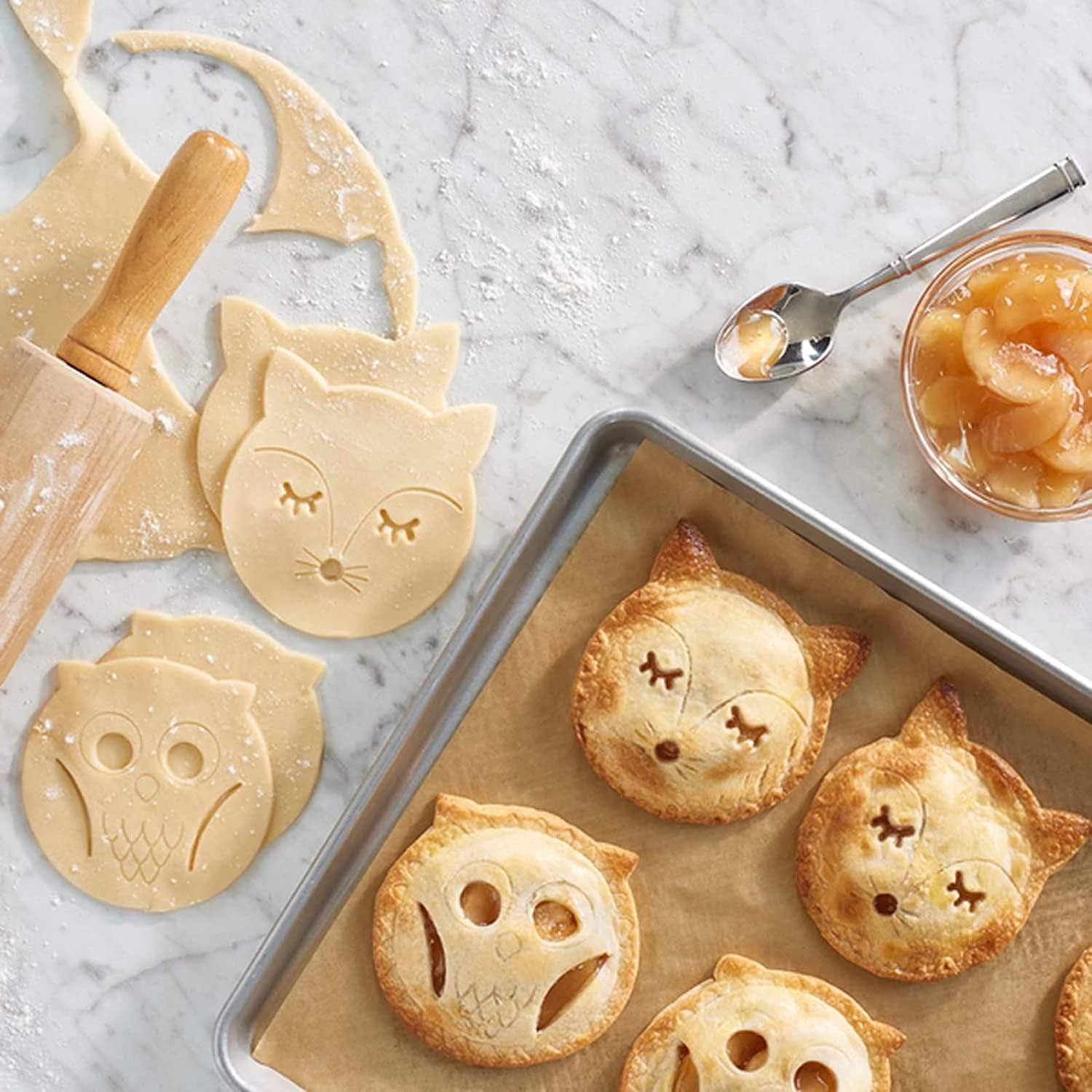 3 Pieces Dough Presser Pie Molds, Party Potluck Hand Pie Molds, Fall Apple Pumpkin and Acorn Shapes Mini Pocket Pie Maker, One Press Dough Presser for Fall Baking, Party, Potluck (Fox & Owl)