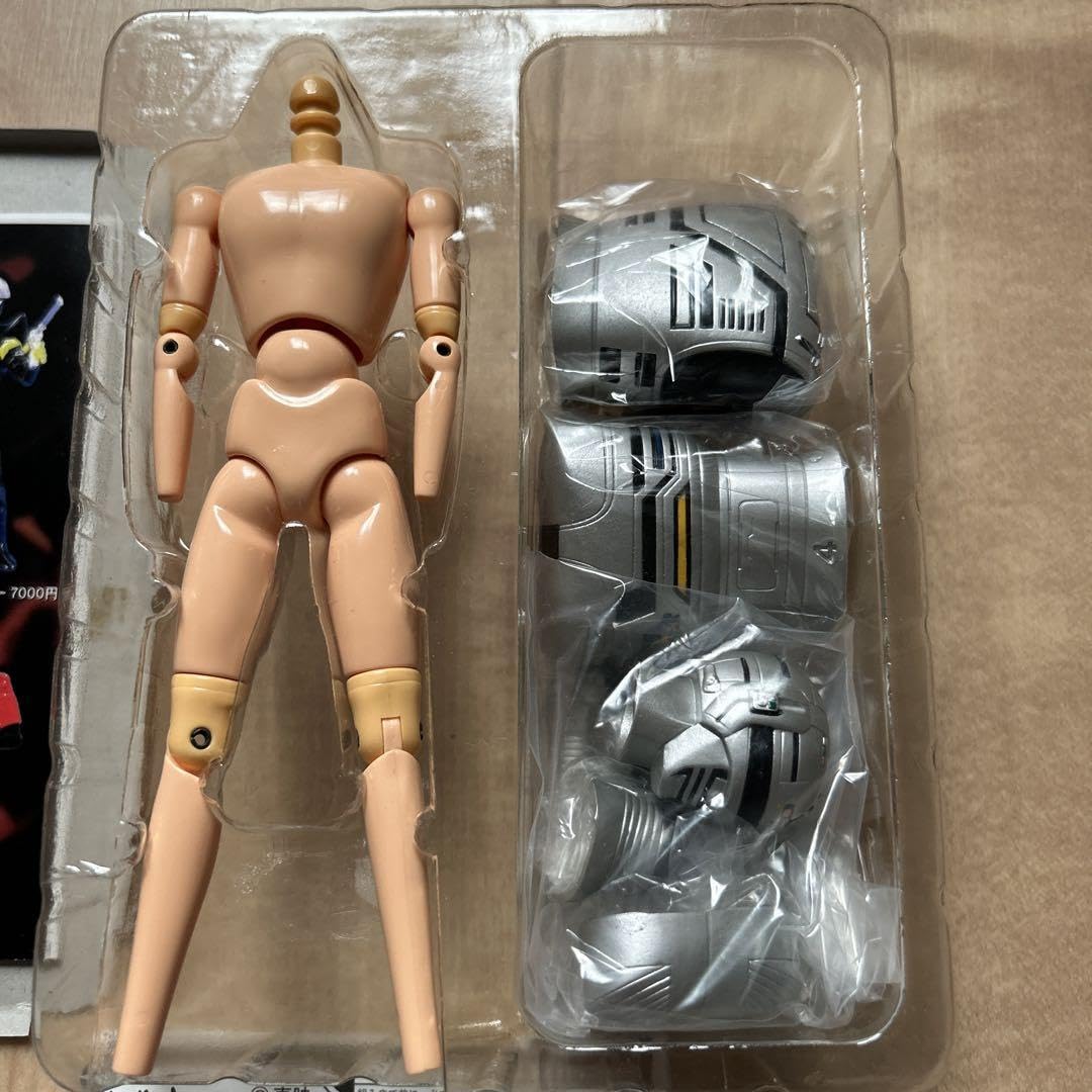 Amazon.co.jp: 宇宙刑事ギャバン オオツカ企画 フィギュア 素体くん