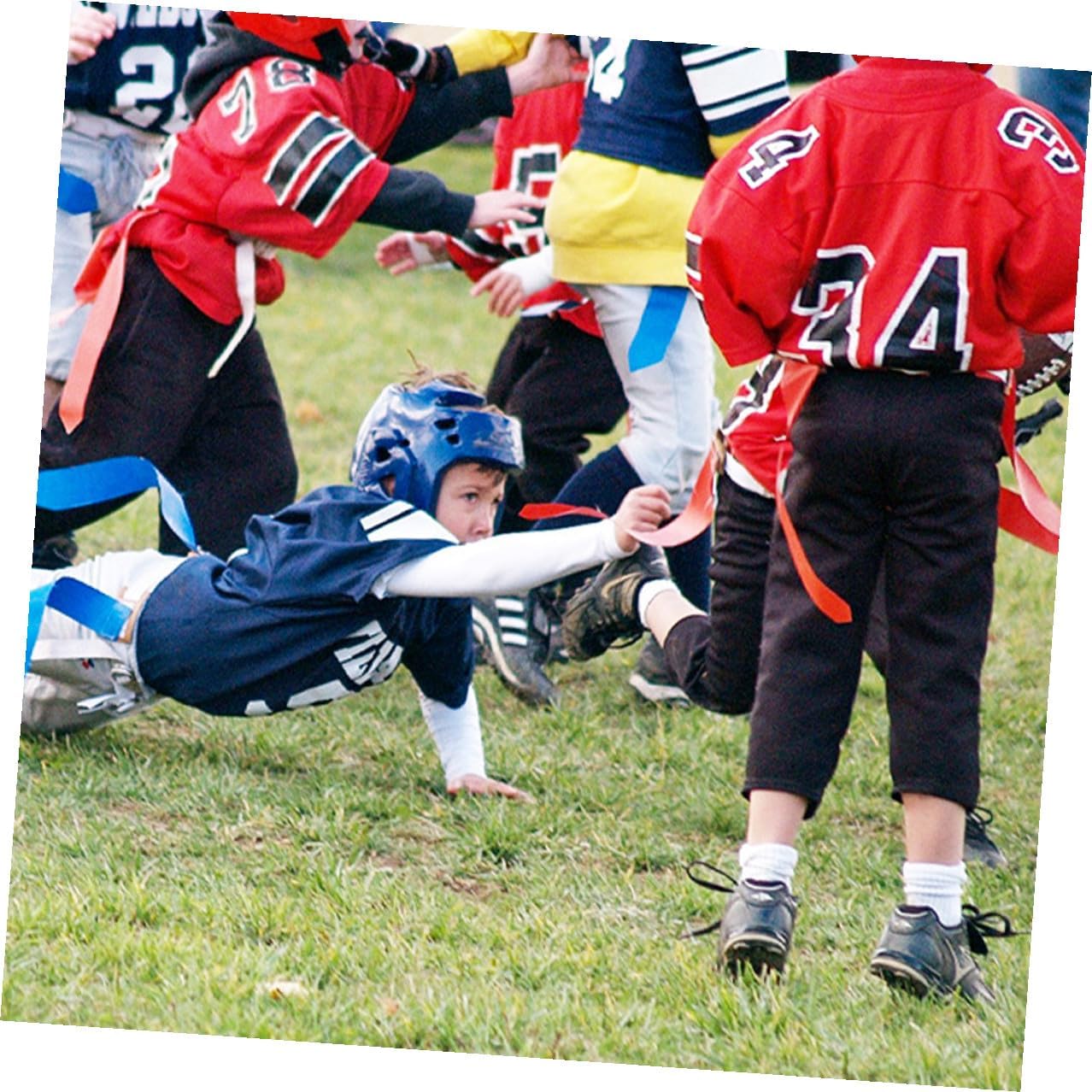 Veemoon Flag Football Belts Set with 10 White Adjustable Waist Belts, 30 Tear-away Flags, 4 Marker Cones, and Carry Bag for Youth Football Training and Outdoor Games