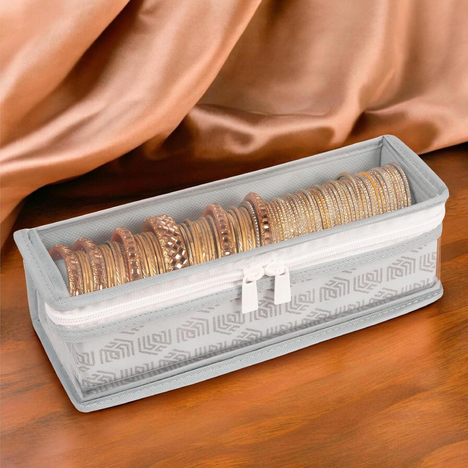 Boîte à bracelets non tissée grise avec dessus transparent pour ranger vos montres et bijoux
