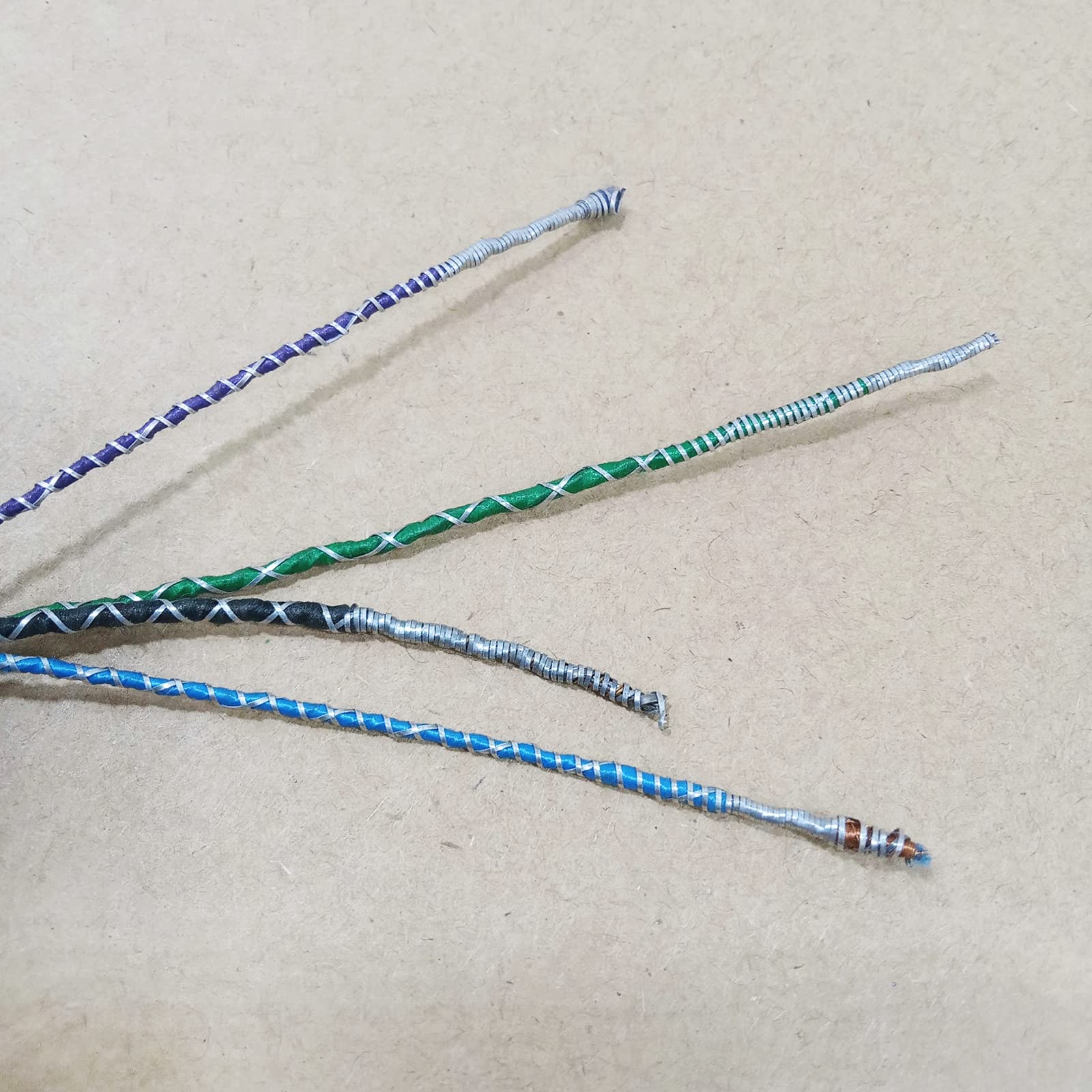 Cellosaiten (A-D-G-C), Stahlkern, Nickel-Chrom-Wicklung mit vernickeltem Kugelkopf für 4/3/1/2, 1/Cellos