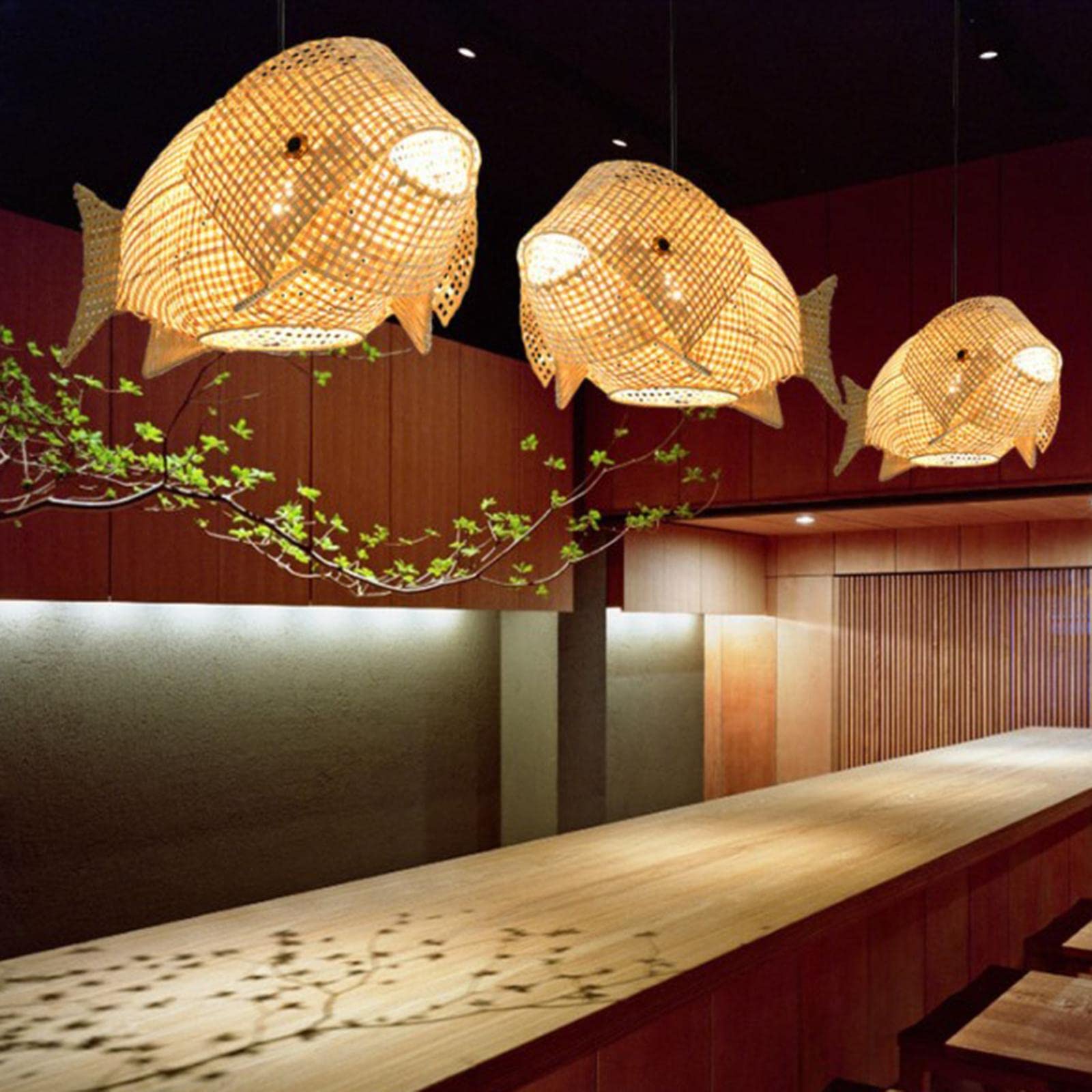 Plafoniera a sospensione in intrecciato con decorativo a forma di pesce a forma di lampadario,