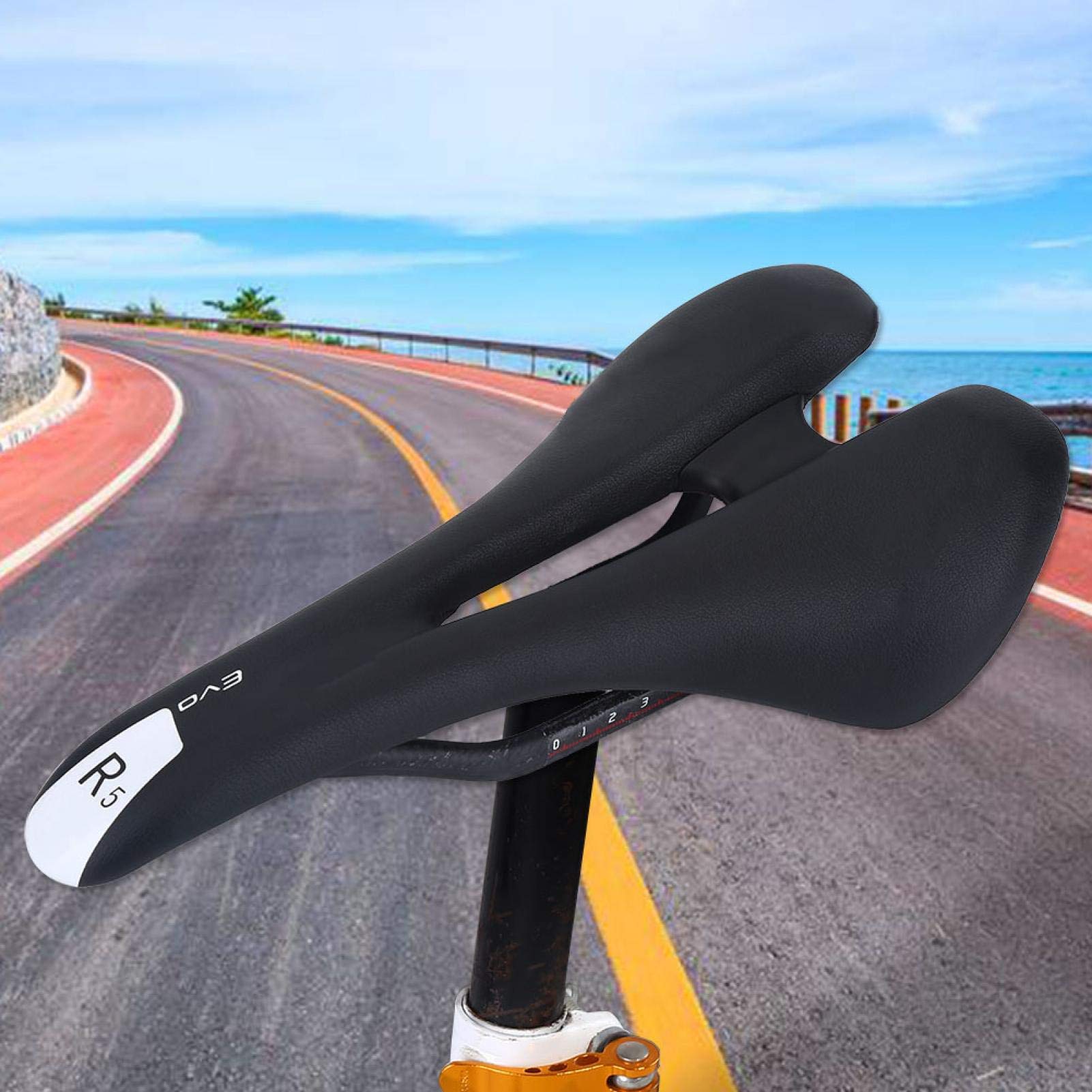 Sella per bicicletta, accessorio di ricambio ultraleggero in fibra di carbonio per mountain bike e bici da strada.