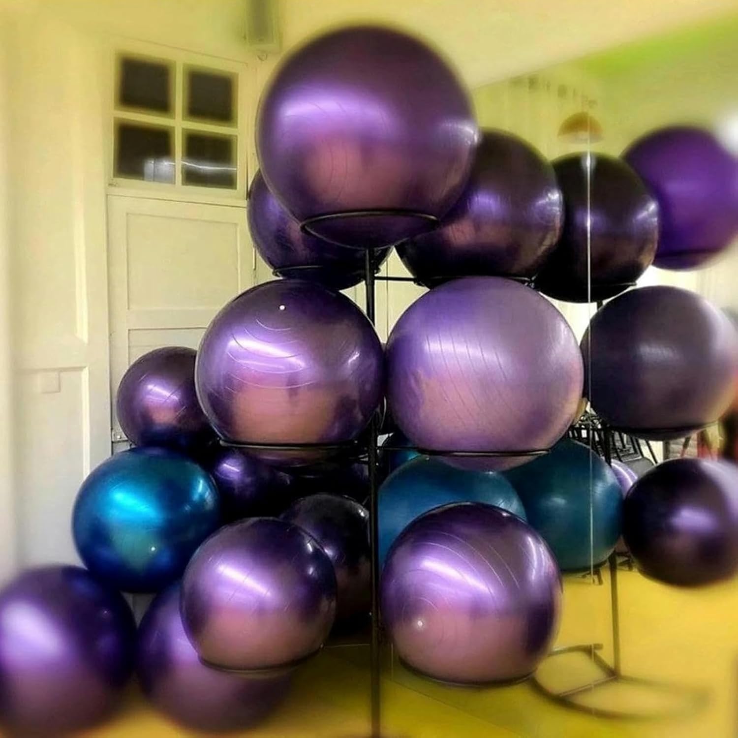 Metal Large Yoga Ball Holder, 1 -Layer Exercise Ball Storage Rack, Yoga Studio and Home or Commercial Gym Exercise Equipment Organizer, Easy Install