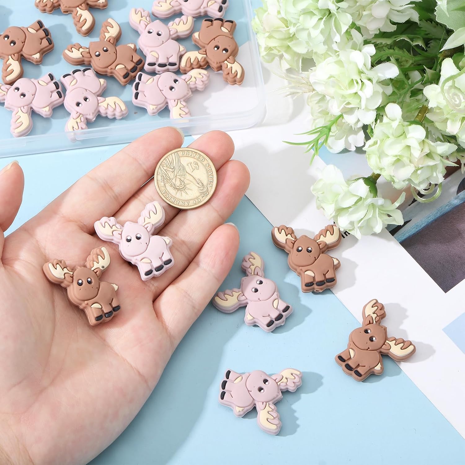 20Pcs Deer Silicone Beads Christmas Elk Focal Cartoon Beads Silicone Charms for DIY Keychain Bracelet Necklace Making Kit