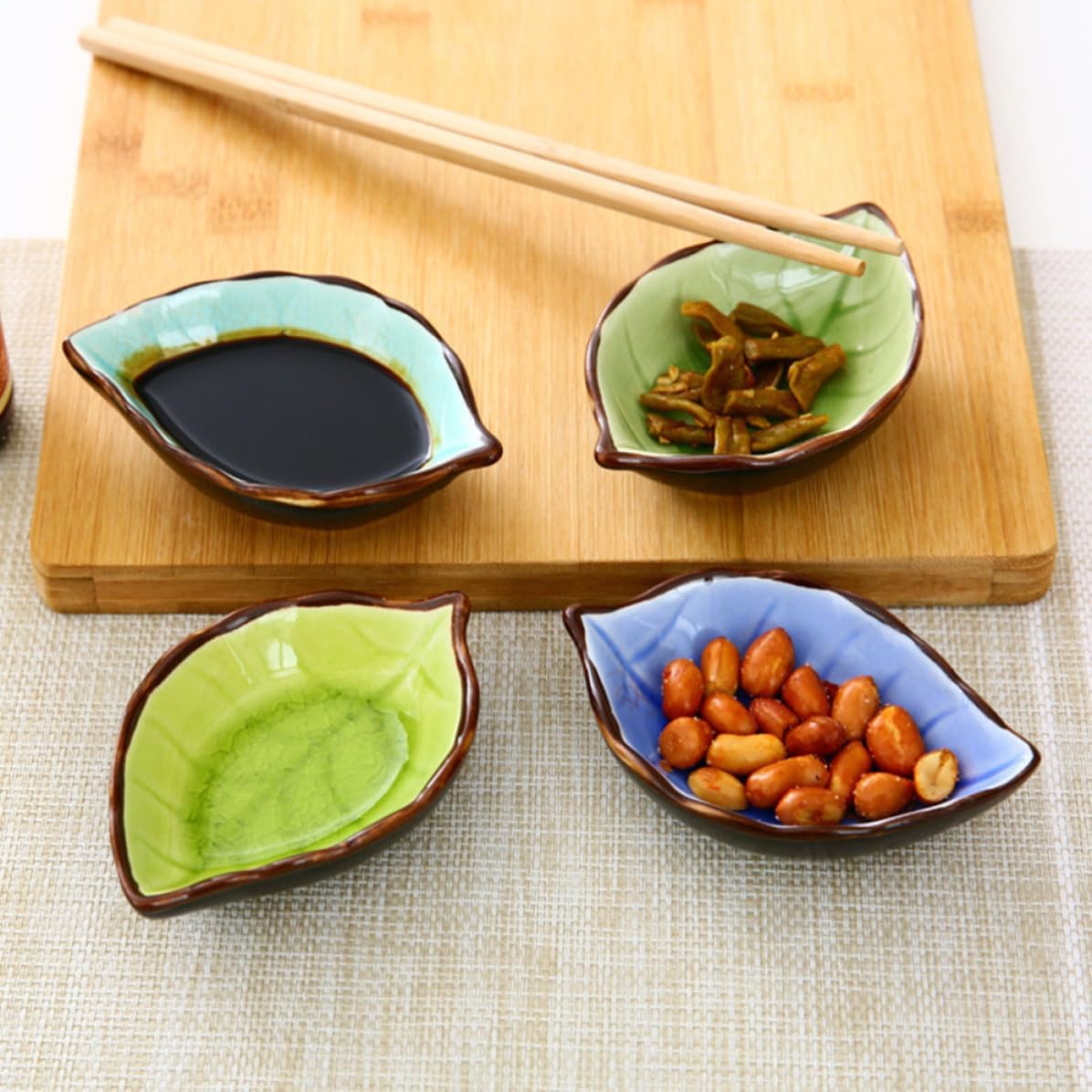 KICHOUSE Ceramic Leaf Vinegar Holder 4pcs Creative Seasoning Dishes