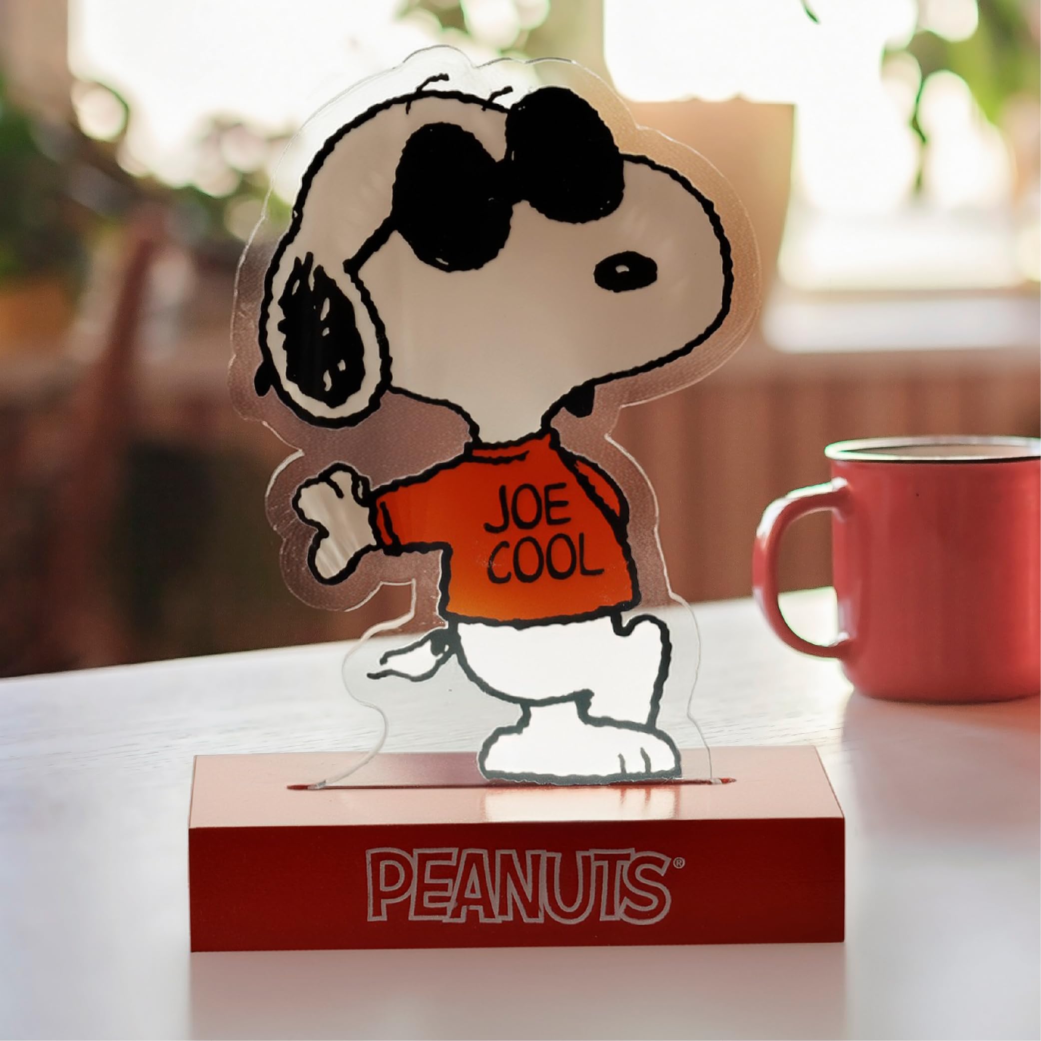 Mark Feldstein, Peanuts Snoopy Joe Cool LED Illuminated Tabletop