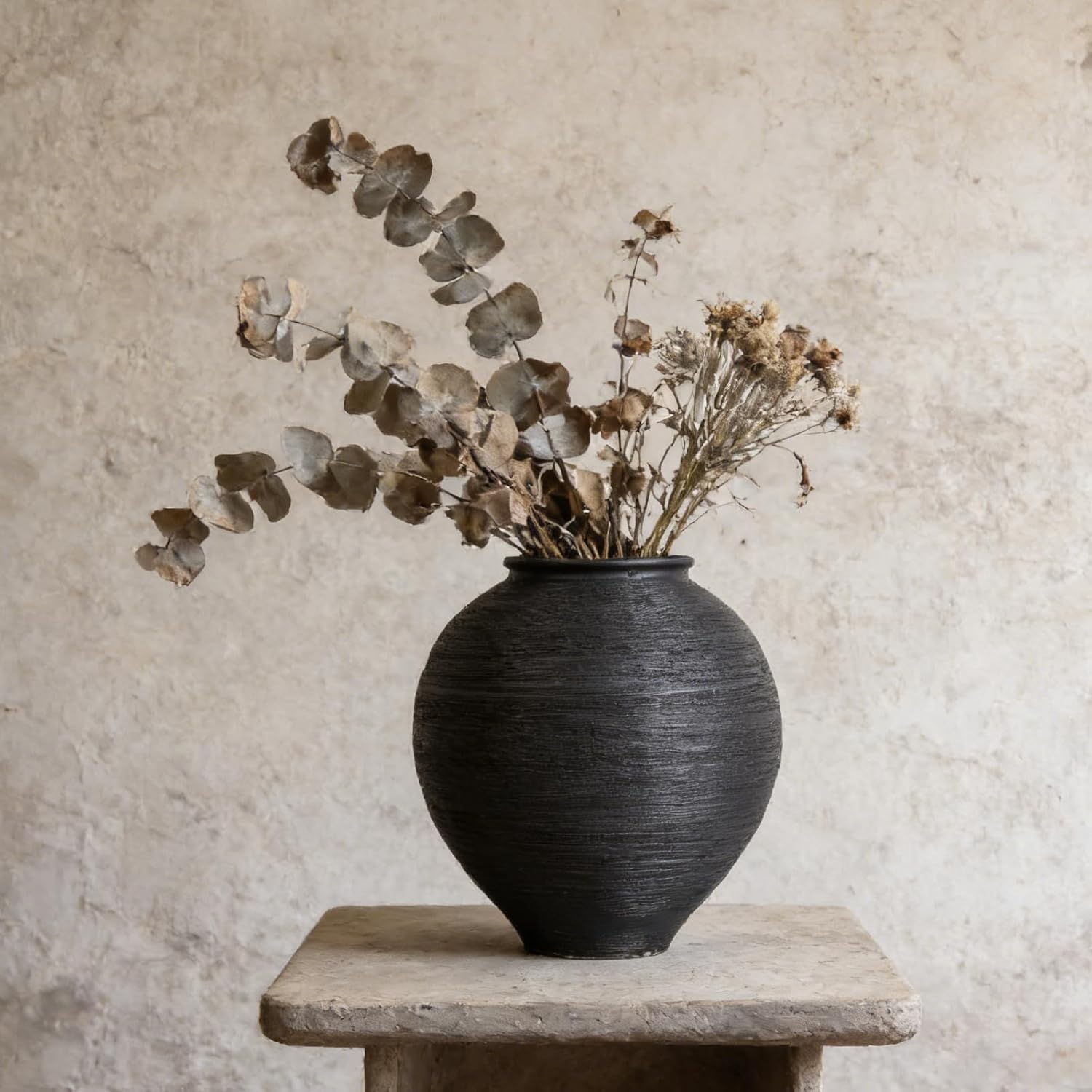 Black Round Vase, 6.1" Matte Black Ceramic Vase, Small Pottery Vase for Fresh Flowers, Rustic Farmhouse Table Vases for Living Room Shelf Entryway Home Decor