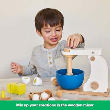 KiwiCo Bake-a-Cake Stand Mixer | Play Kitchen | Kids Baking Playset Ages 3+ | Learn Early Math with Wooden Play Set | Includes Ingredients, Mixer, Measuring Spoons & Recipe Cards
