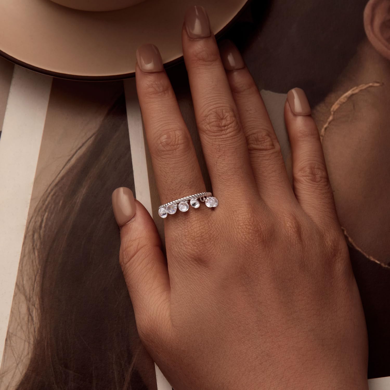 Runde CZ-Quasten baumelnd, offen, verstellbar, Statement-Ringe für Damen und Mädchen, Sterling-Silber plattierter Kristall