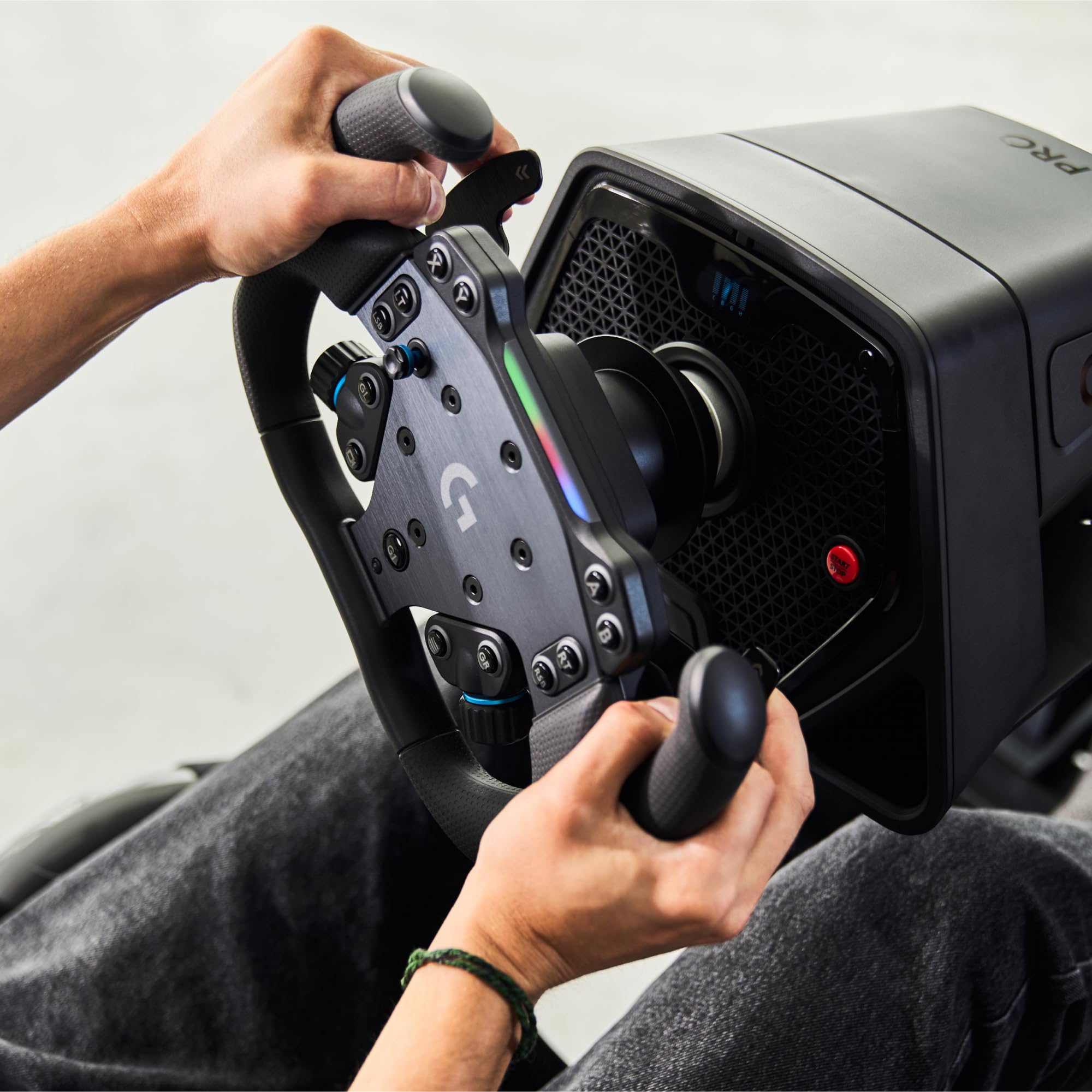 Logitech G RS50 System, setup de volante de simulación de 3 piezas | Base de volante RS50 con accionamiento directo de 8 N⋅m, RS Wheel Hub con 13 botones y RS Track Wheel - PS5/PS4/PC - Negro