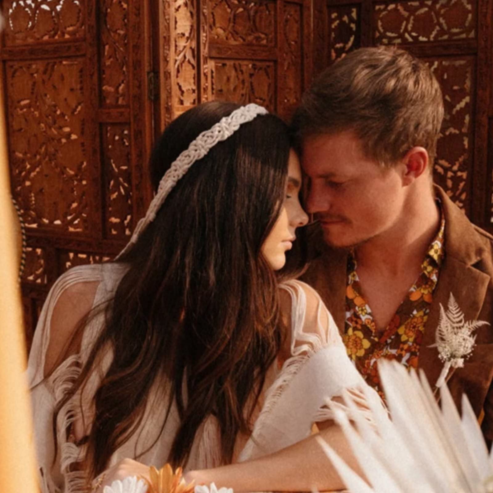 Fasce di nappe bohémien, velo da sposa Macrame bianco Boho Hippie Feather Headband Accessori per capelli da sposa per donne e ragazze