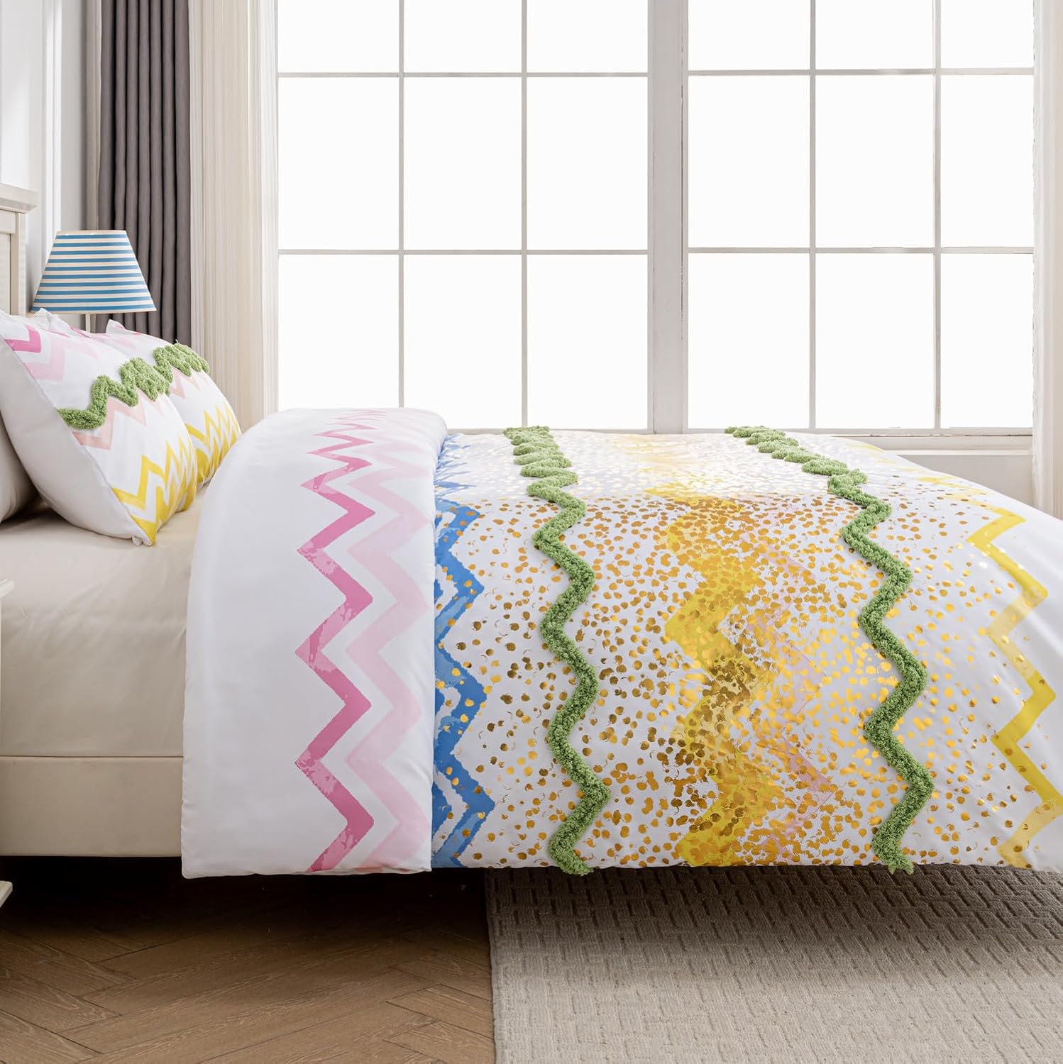 Duvet Set with Colorful Chevron Tufted & Gold Foil Print, Soft Brushed Microfiber 3-Piece Bedding Duvet Cover Set, Queen