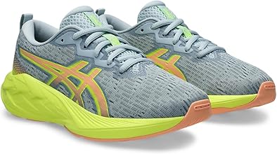 Boy's Novablast 4 GS Sneaker0