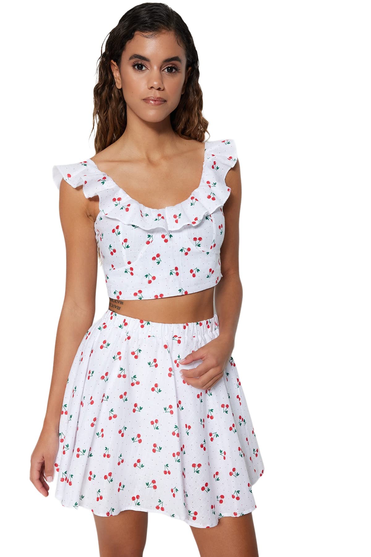 Trendyol FeMan Slogan Ruffle Detailed Woven Two-Piece Set White