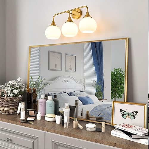 Miniatura 6 de Modernas luces doradas para tocador de baño, lámparas de baño de 3 luces sobre espejo con pantalla de vidrio blanco leche, aplique de pared moderno,