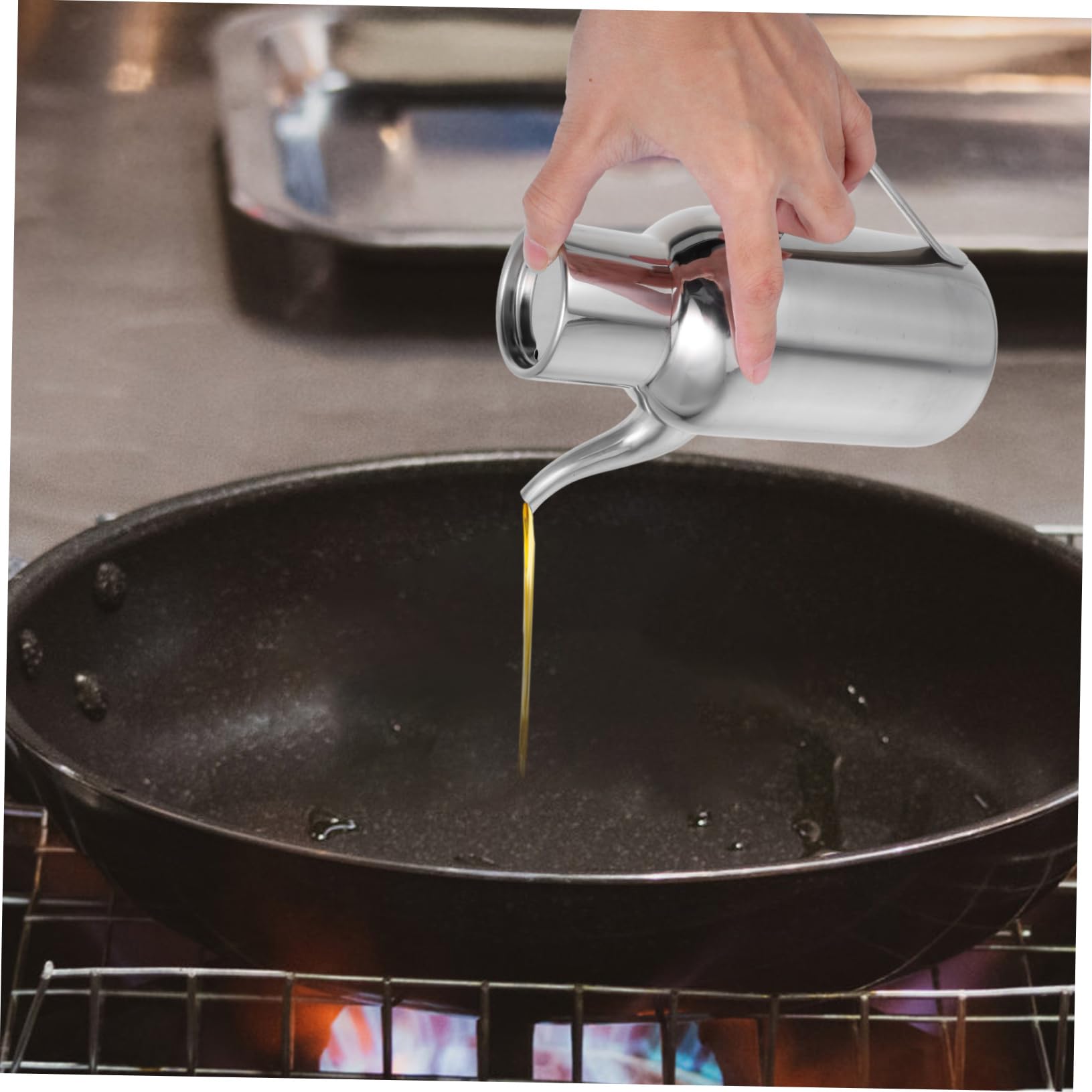 Gatuida Dispensador Botella de Acero Aceite en Inoxidable de 800ml Apertura Fácil Diseño Redondo Portátil Elegante y Uso Diario Cocina para Vinagre y Salsa
