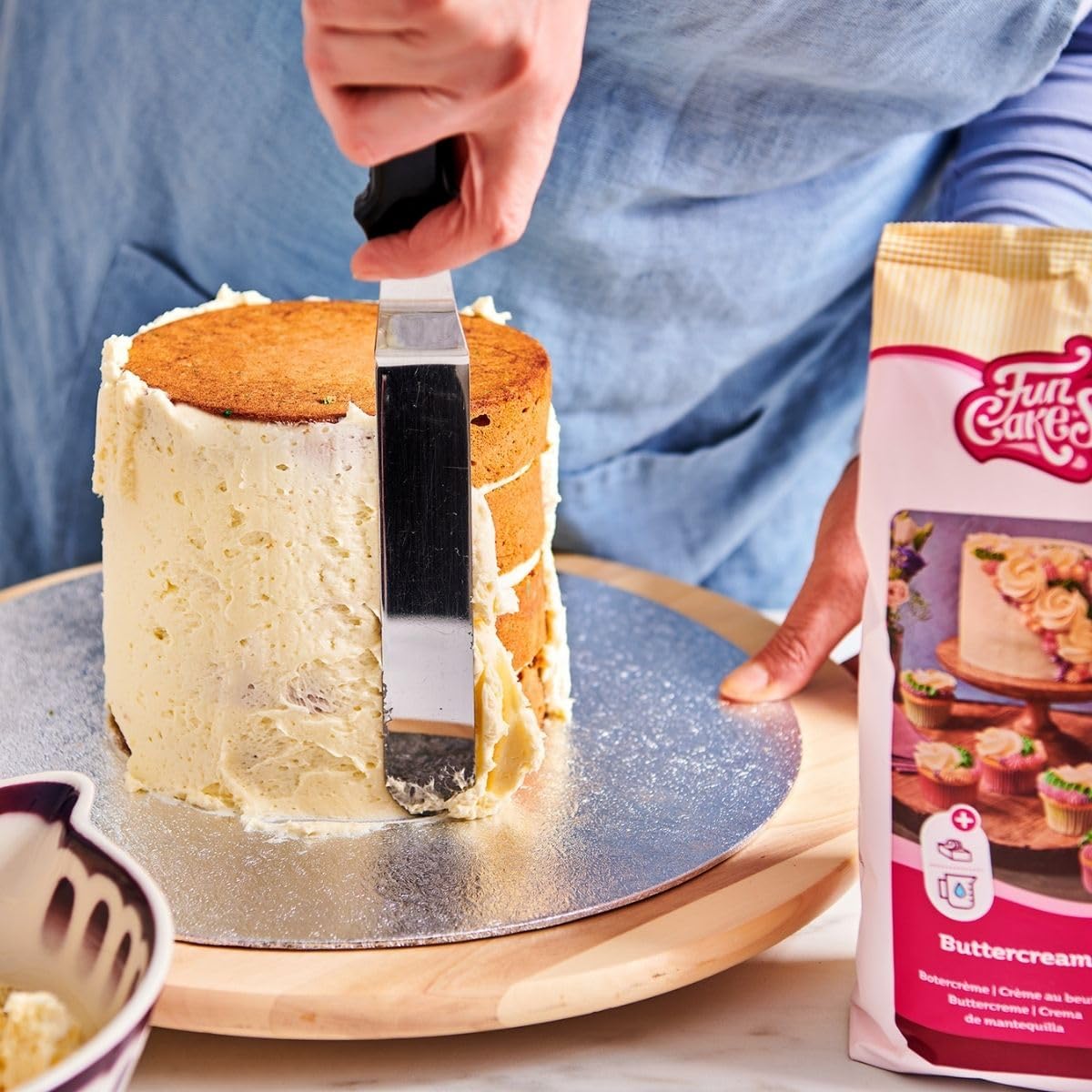 FunCakes Preparado Crema de Mantequilla: Fácil de Usar, Cremosa, Perfecta para la Decoración de Tartas, para Cubrir y Rellenar Cupcakes, Halal. 1 Kg. 1000 g