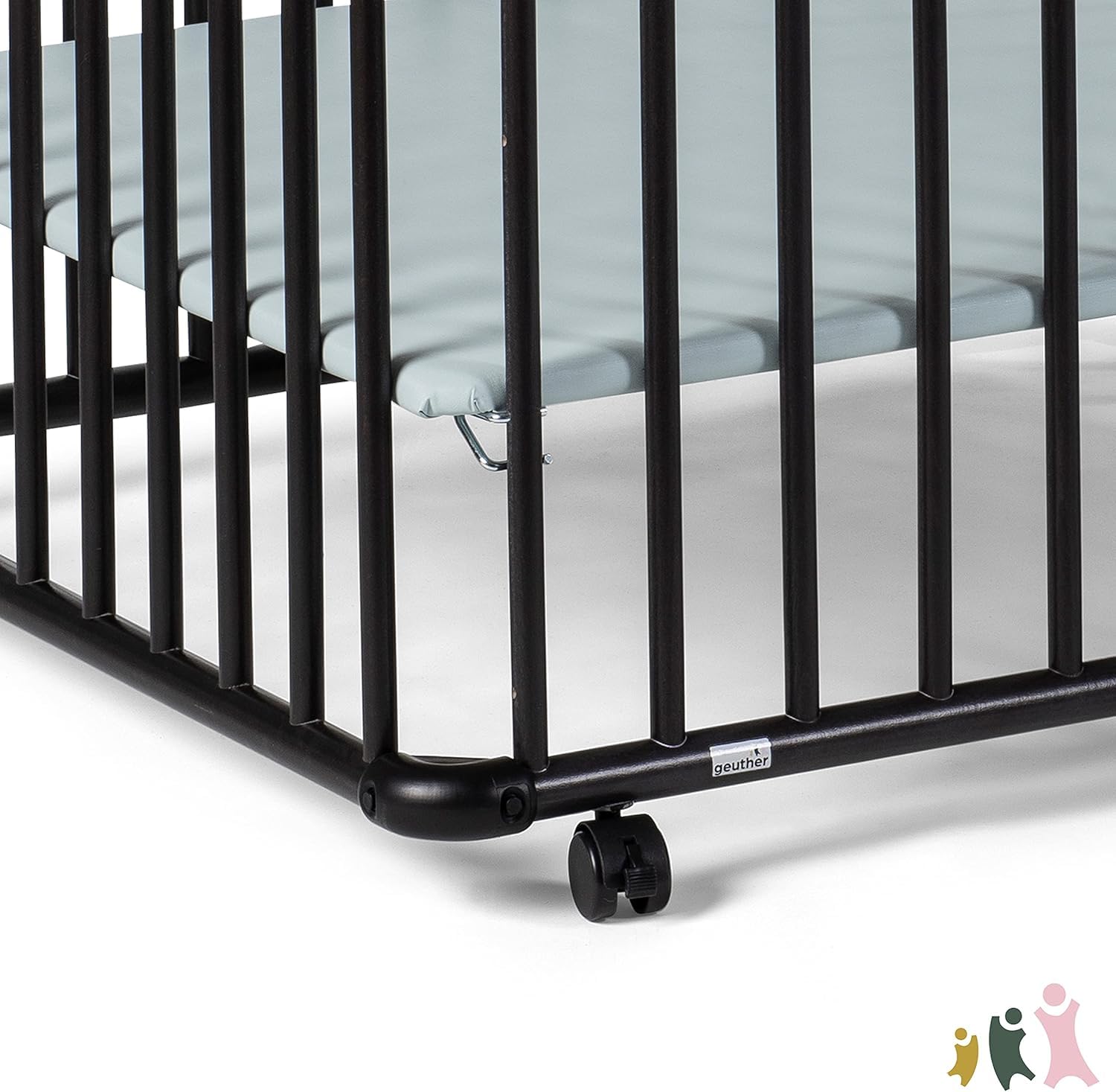 Geuther Parc Bébé en Bois Belami Plus – Hauteur Réglable – 76x97 cm – Avec Roulettes – Certifié TÜV – Idéal pour Dormir et Apprendre – Blanc