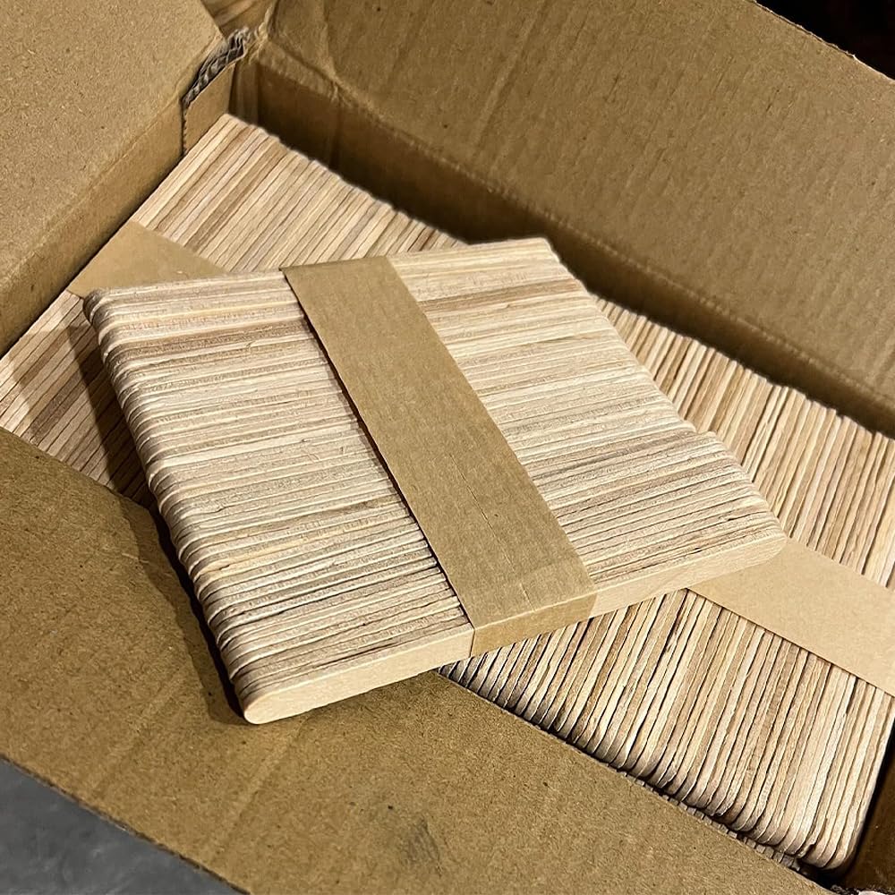 2000 palitos de helado, palitos de madera de 4.5 pies, palitos de paletas de madera multiusos, palitos de helado para diseños creativos o manualidades, proyectos de arte en el hogar