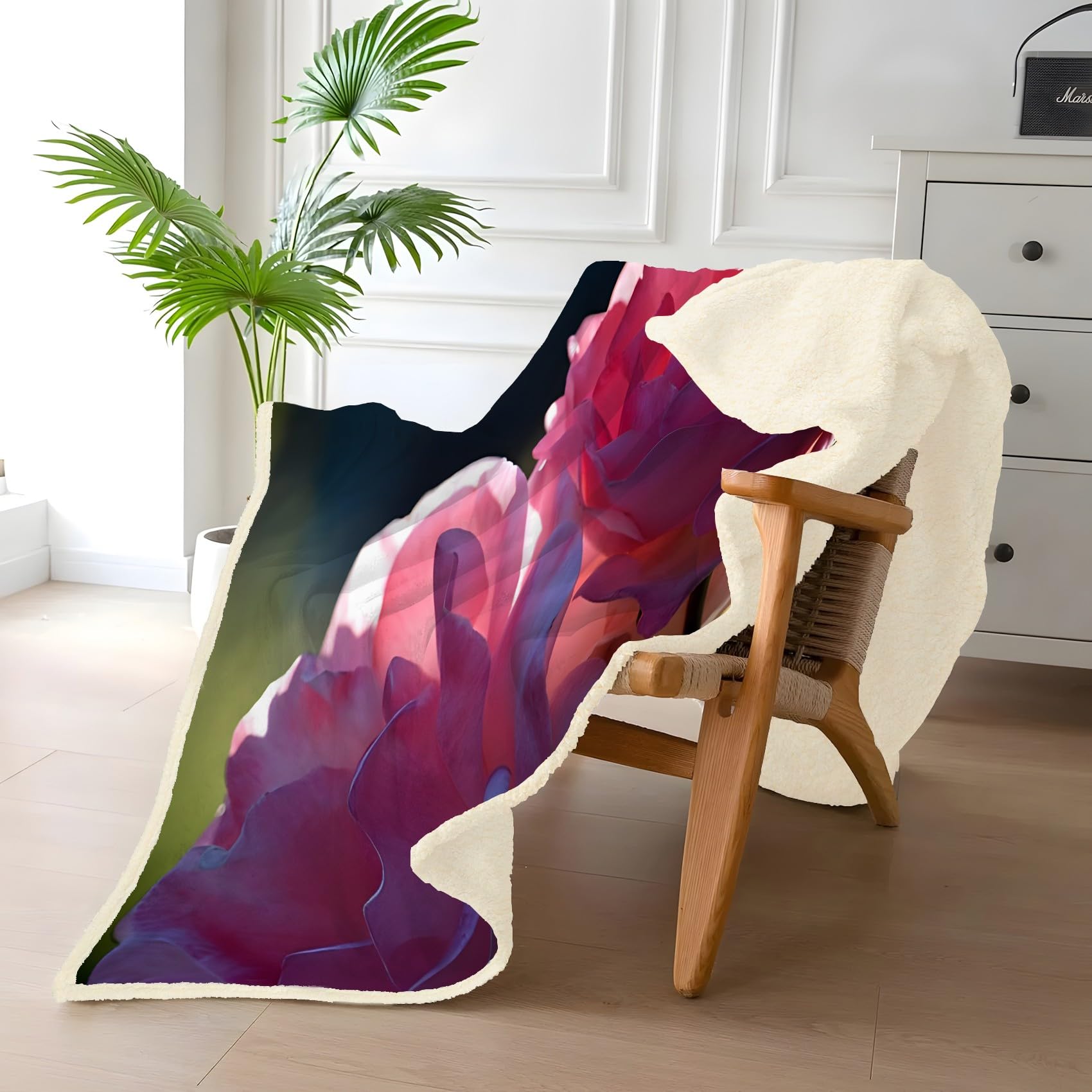 Rosa Rose Fleecedecke 130x150 cm – Extra dick & kuschelweich, Flowers Flauschige Decke für Einzelbett, Sofa & Wohnzimmer, Überwurf
