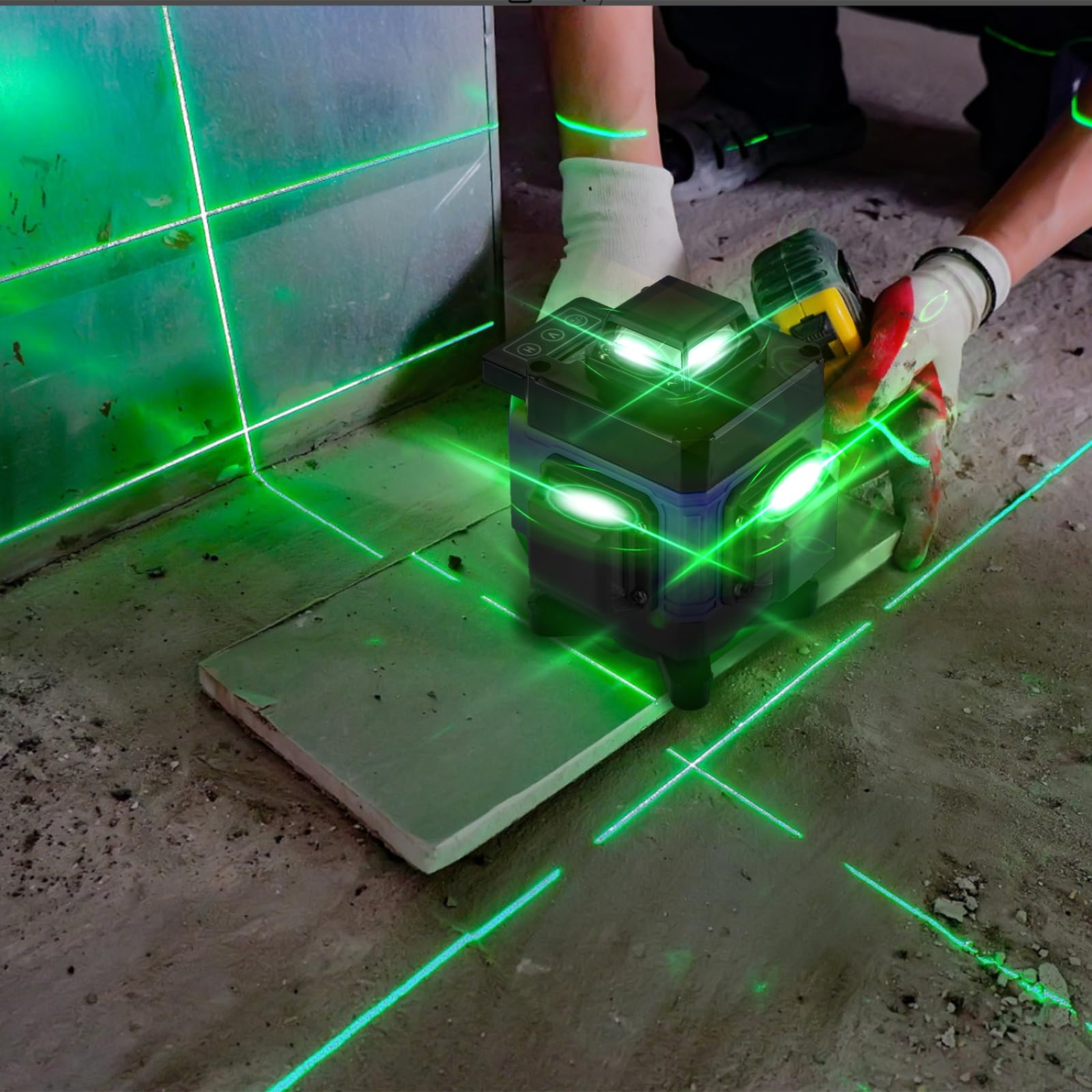 Nivel Láser 16 lineas, 4 x 360 Nivel Laser Autonivelante Verde 25m Alcance, Con1.5m Trípode,2 * 2400 mAh, Soporte de Pared, Plataforma Elevadora, Control Remoto (Verde)