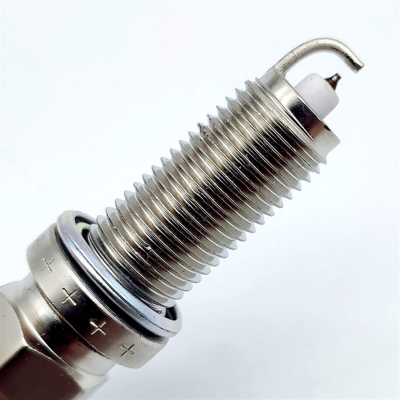 4 Pezzi Candela di accensione per Auto 22401-JD01B, per MICRA, per Qashqai, per SENTRA, per TIIDA, per Laguna III FXE20HR11