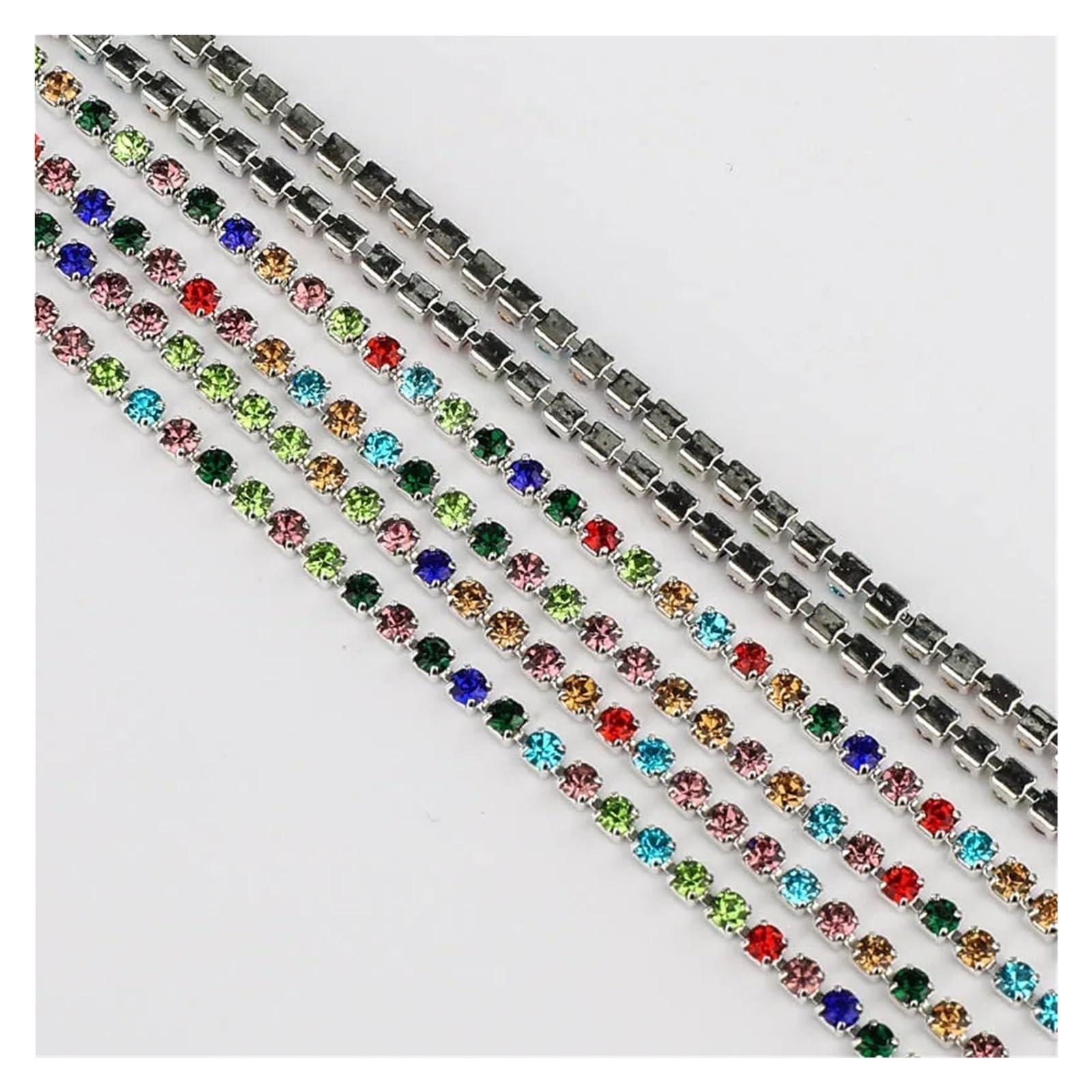 Catena con strass Catena con strass di cristallo lucido da 1/10 metri | Colla da cucire for vestiti, gioielli, accessori di abbigliamento, tazza(Aquamarine Crystal,10YARDS_4MM)