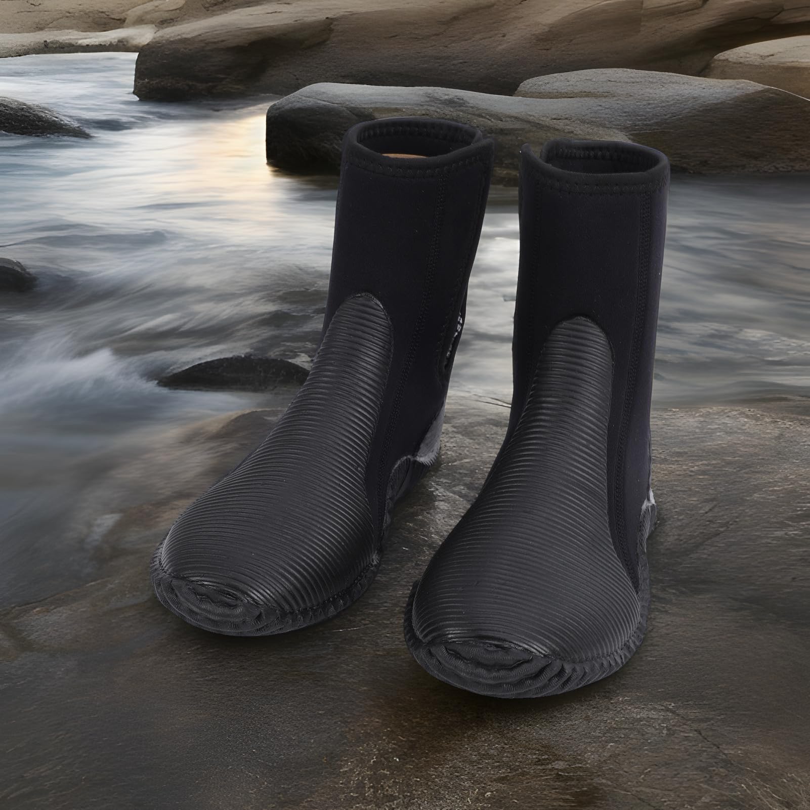 Buty do Nurkowania z Neoprenu 5 Mm, Buty do Wody z wysoką antypoślizgową podeszwą, o Wzmocnionej Wytrzymałości dla Mężczyzn i Kobiet, Idealne Nurkowania, Surfingu, Windsurfingu i Snorkelingu