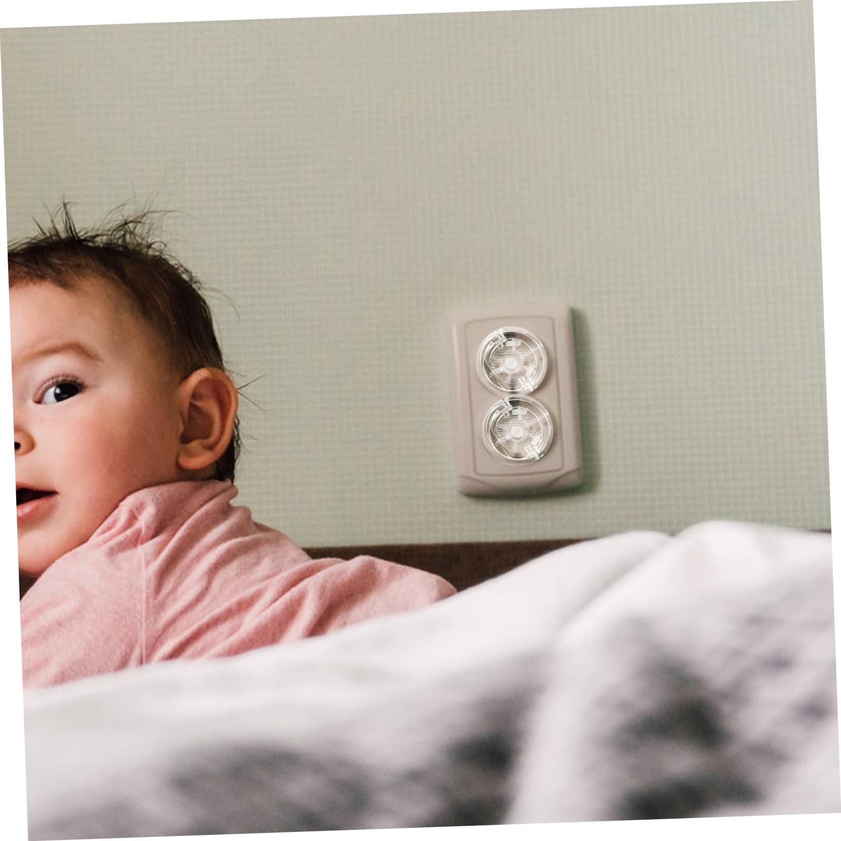 Hemobllo 4sets Copriprese Elettriche Per Trasparenti Due Facili Installare e Resistenti Protezione Elettrici Per