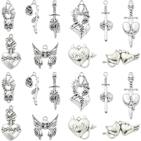 Lingwuerba Exquisite Gothic Bling Charms