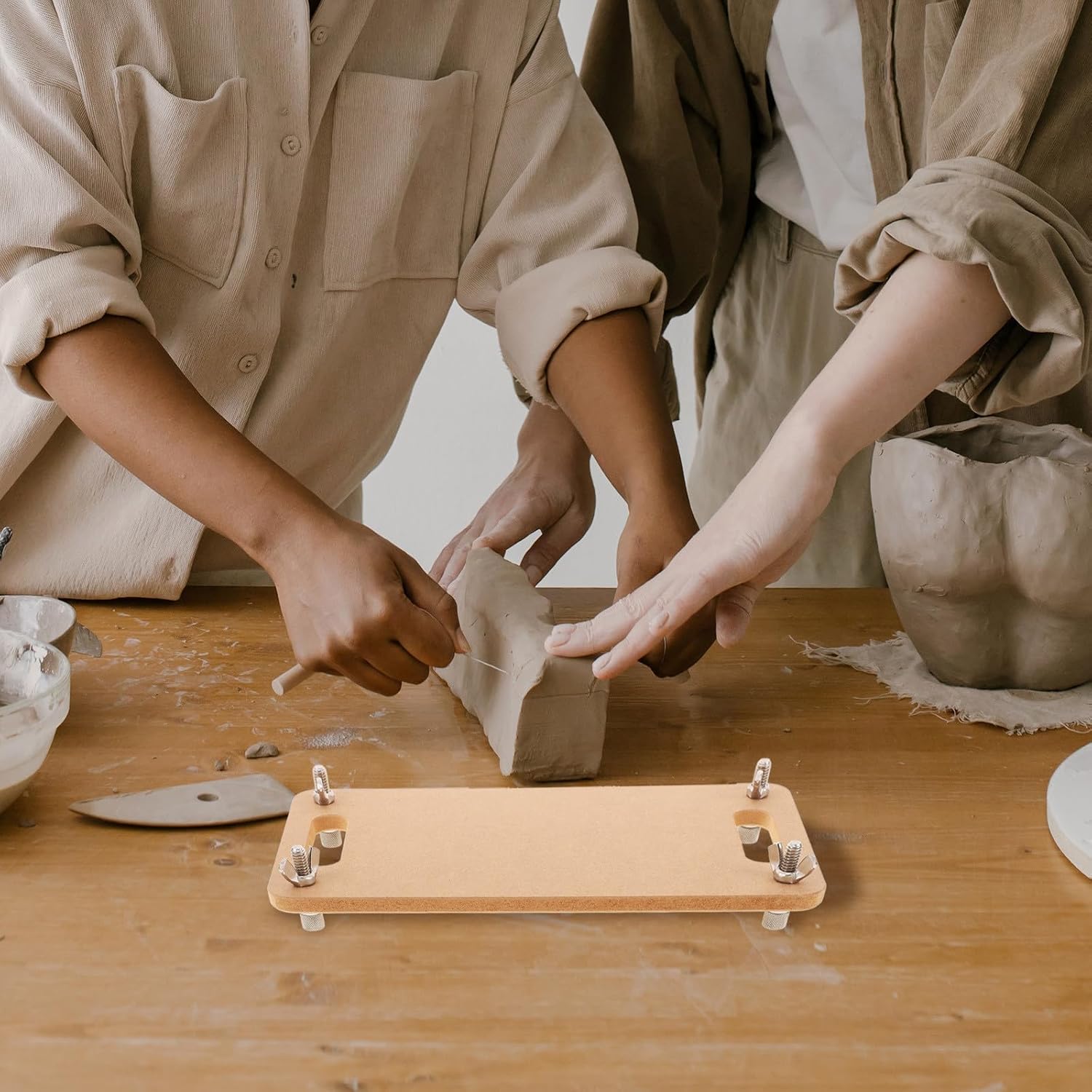 Portable Wood Clay Wedging Board with Built-in Handle for Pottery