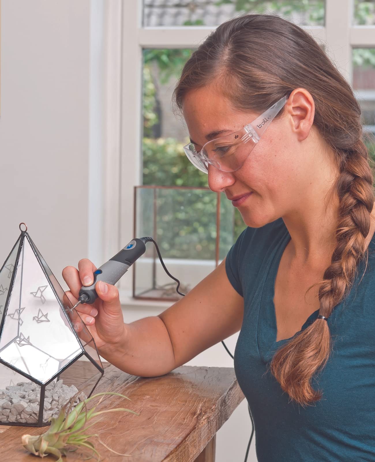 Dremel 2050 Stylo+ Multifunktionswerkzeug 9W Set mit 15 Zubehören