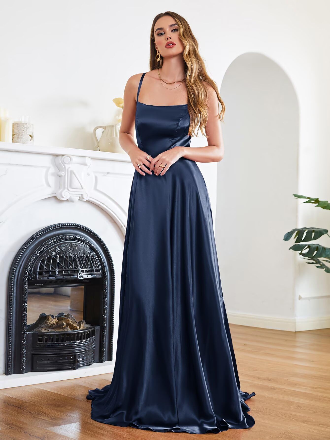 BABYONLINE D.R.E.S.S. Robe de Cocktail Longue Chic avec Fente Dos Nu A-Ligne Femme Longue pour Cérémonie