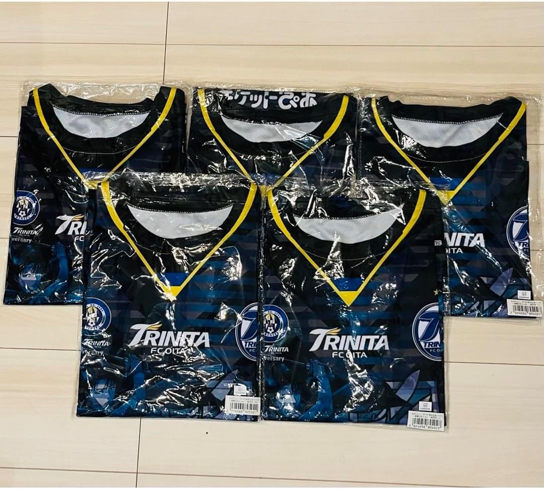 大分トリニータ30周年記念Tシャツ〜進撃ver.〜(Lサイズ)5枚 亀