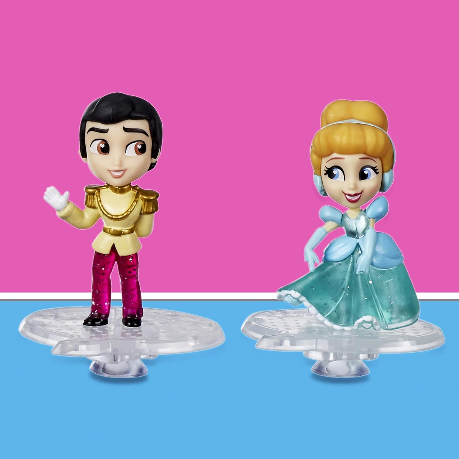 Disney Princess Comics Surprise Adventures Cinderella with 5 Dolls, Accessories, and Display Case, Fun Unboxing Toy for Kids 3 Years and Up